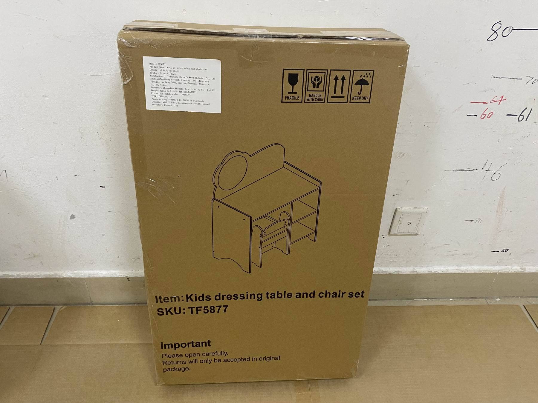 Kids Vanity Table with Mirror and Chair, Wooden Children's Dressing Makeup Desk with Storage Shelves, Study and Activity Tabl