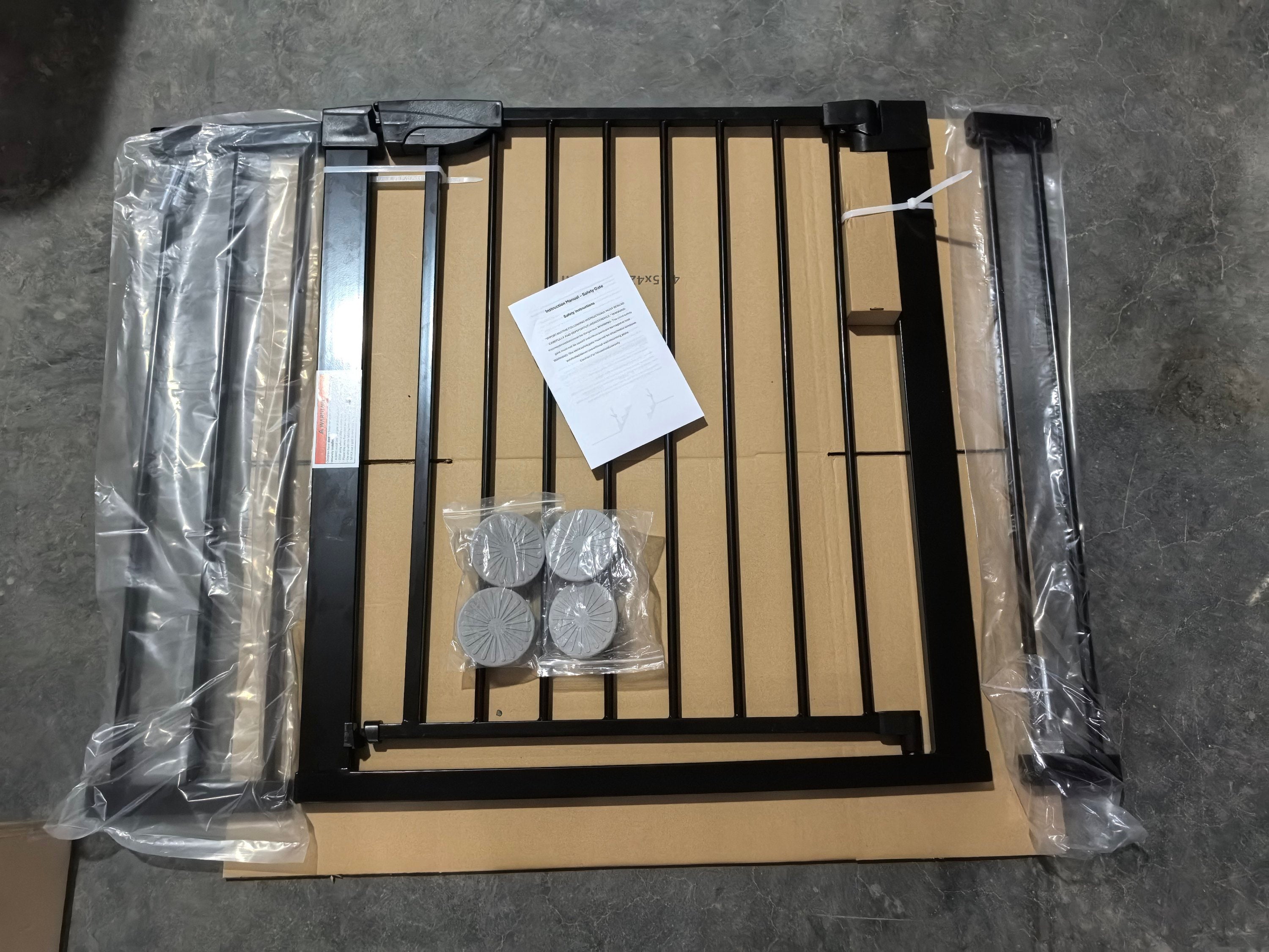 29.5-45.3' Wide Baby Gate with wall protector for Stairs, Dog Gate Indoor for Doorways, No Drilling Pressure Mounted Pet Gate