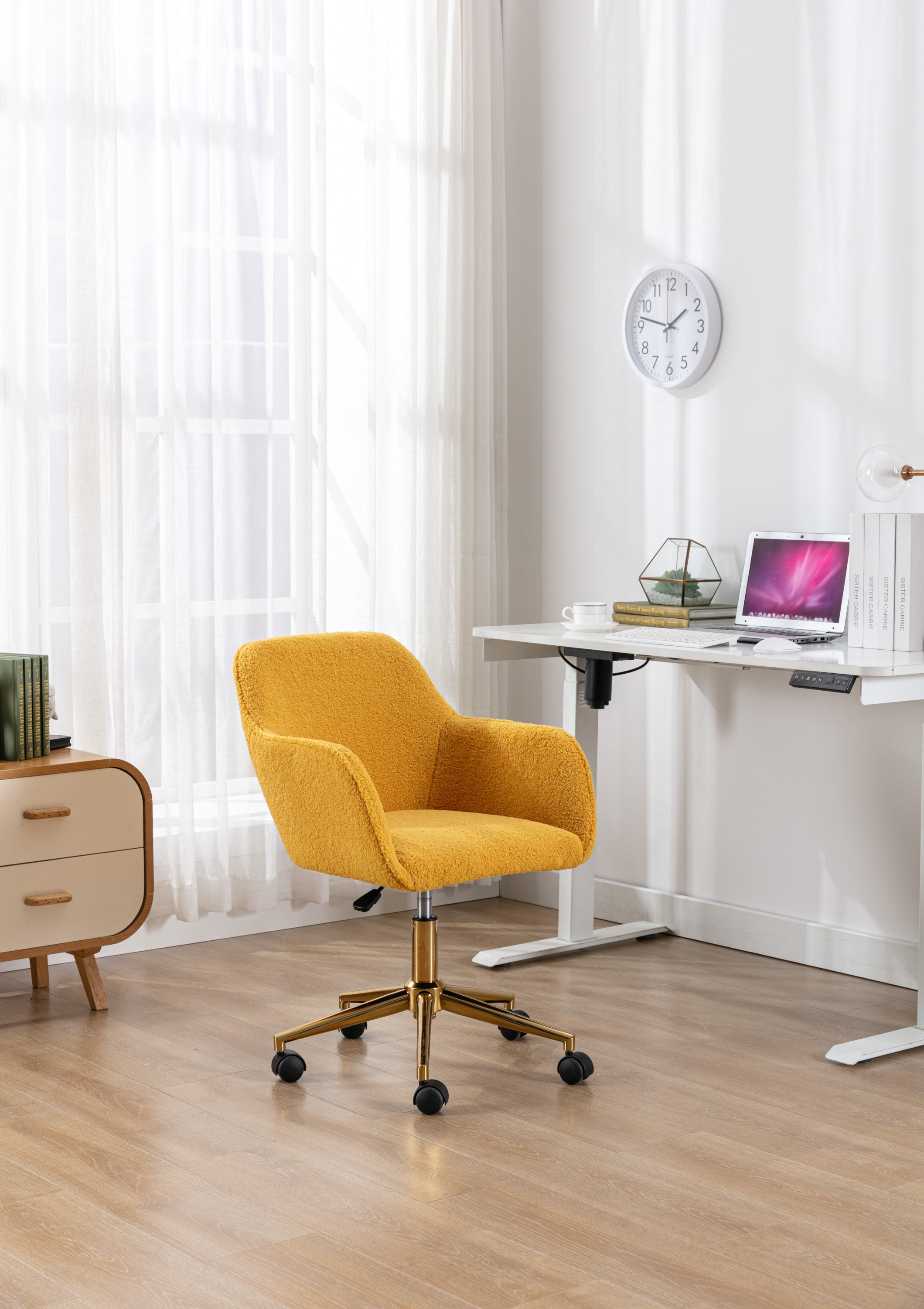Modern Teddy Fabric Material Adjustable Height 360 Revolving Home Office Chair With Gold Metal Legs And Universal Wheel For I