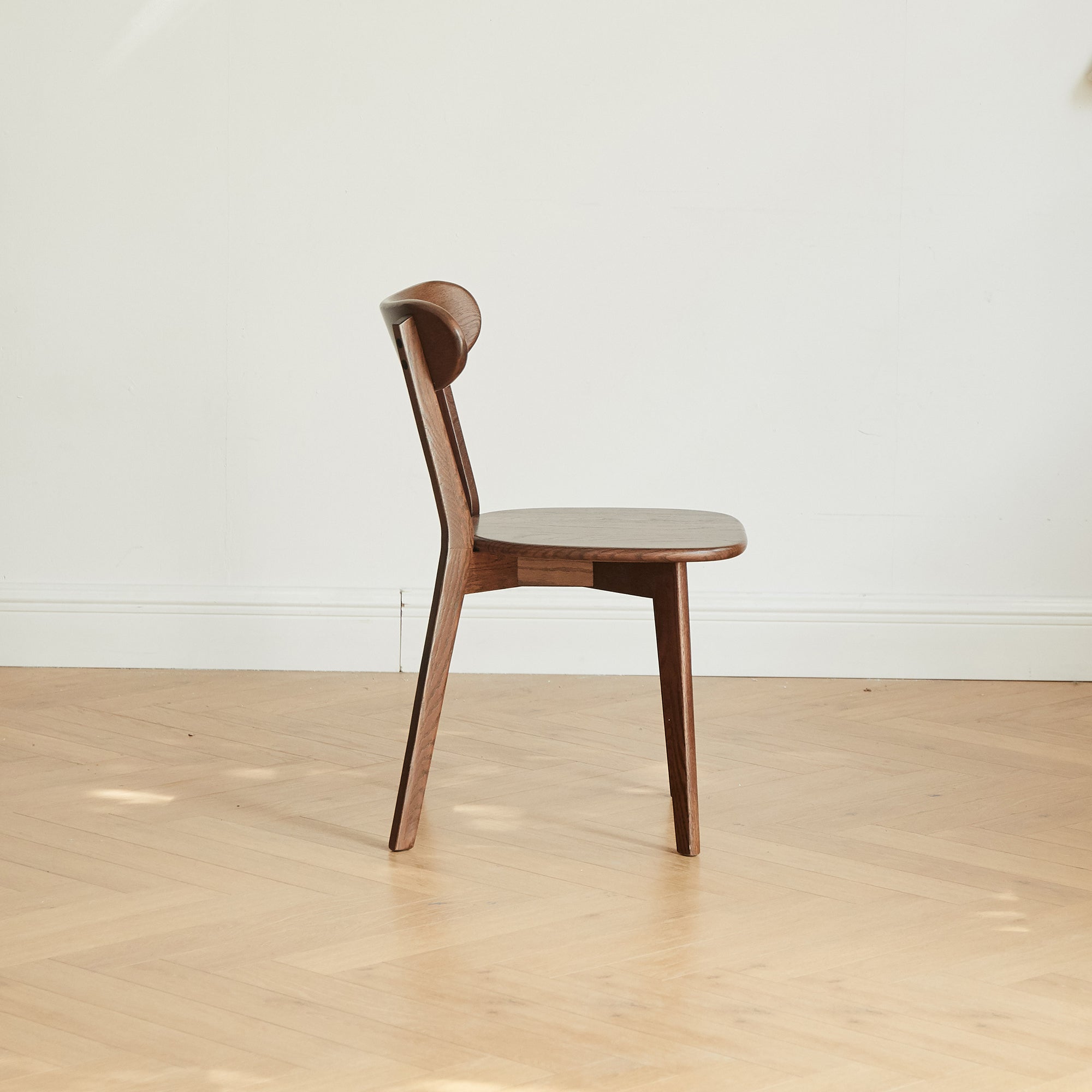 Dining chair wooden FAS grade oak natural wood made in North America 100% dirt-free wood chair solid chair table chair wooden living room chair simple and natural 46.5 * 54 * 80cm - Grand Goldman Shop