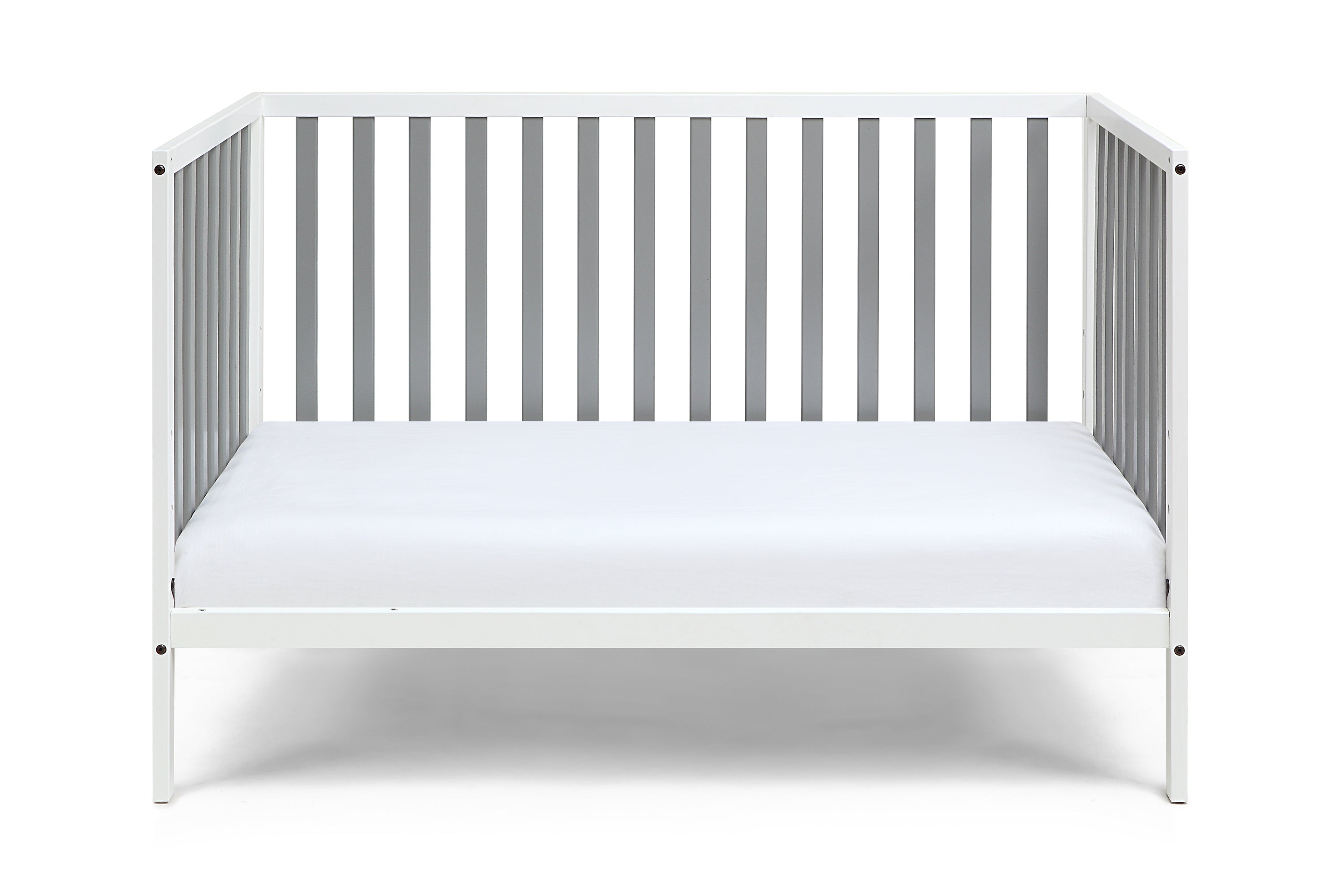 Deux Remi 3-in-1 Convertible Island Crib White/Gray - Grand Goldman