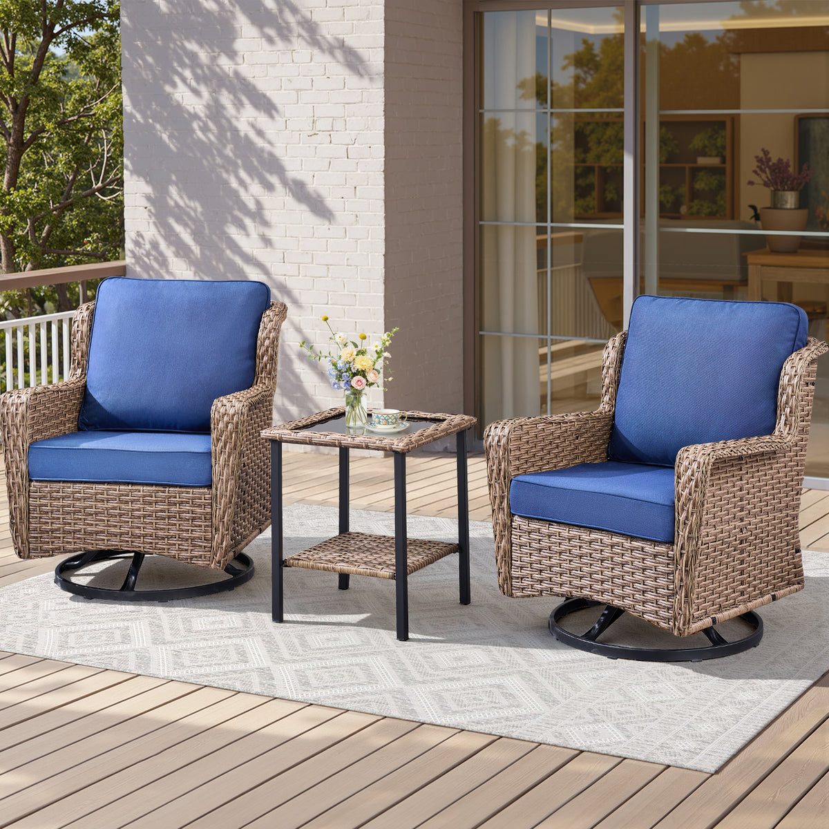 2-Personen-Outdoor-Sitzgruppe aus Polyrattan mit Schaukelsesseln, Beistelltisch und Kissen