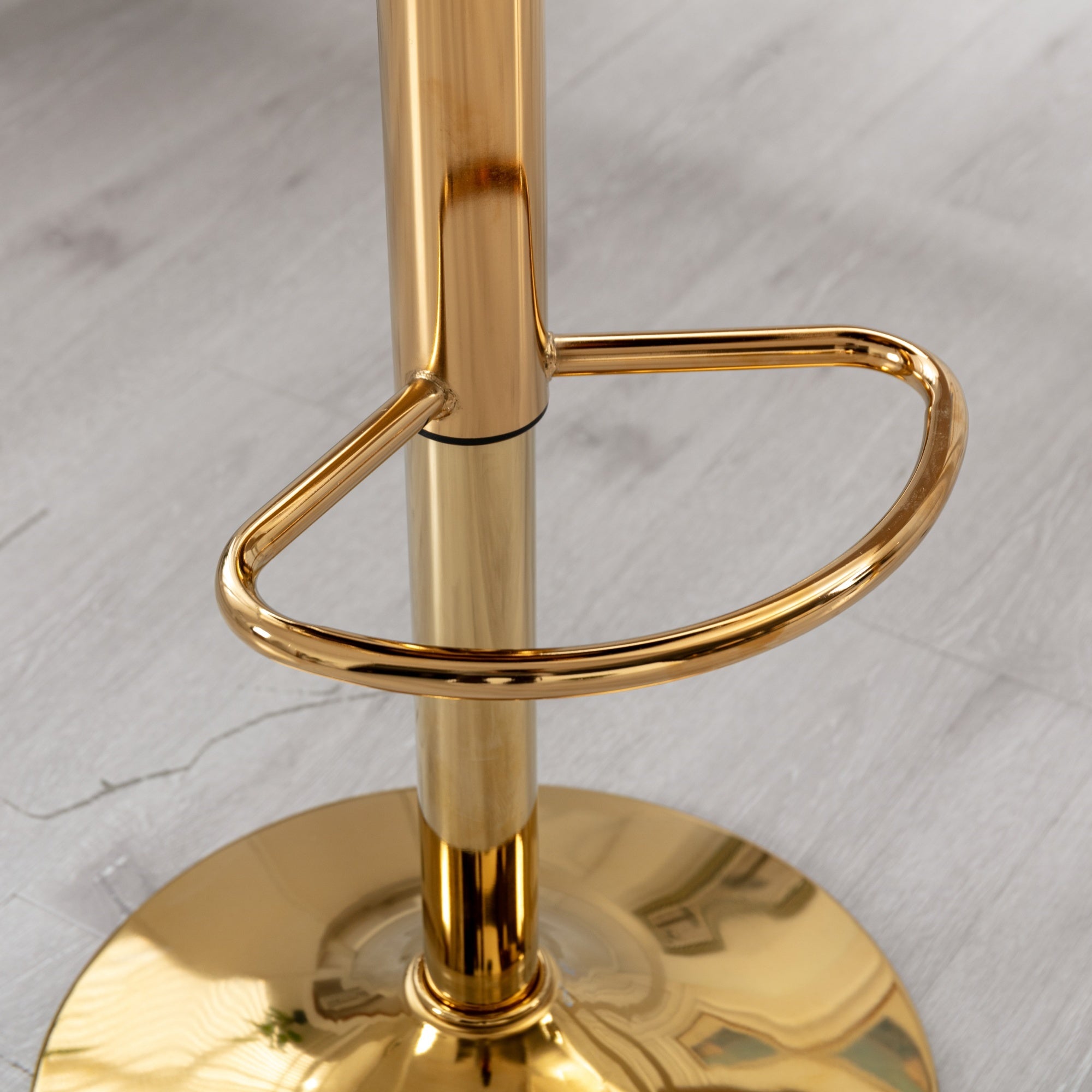 Off-White Velvet Bar Chair, Pure Gold Plated, Unique Design, 360-Degree Rotation, Adjustable Height, Suitable for Dining Room and Bar, Set of 2 - Grand Goldman Shop