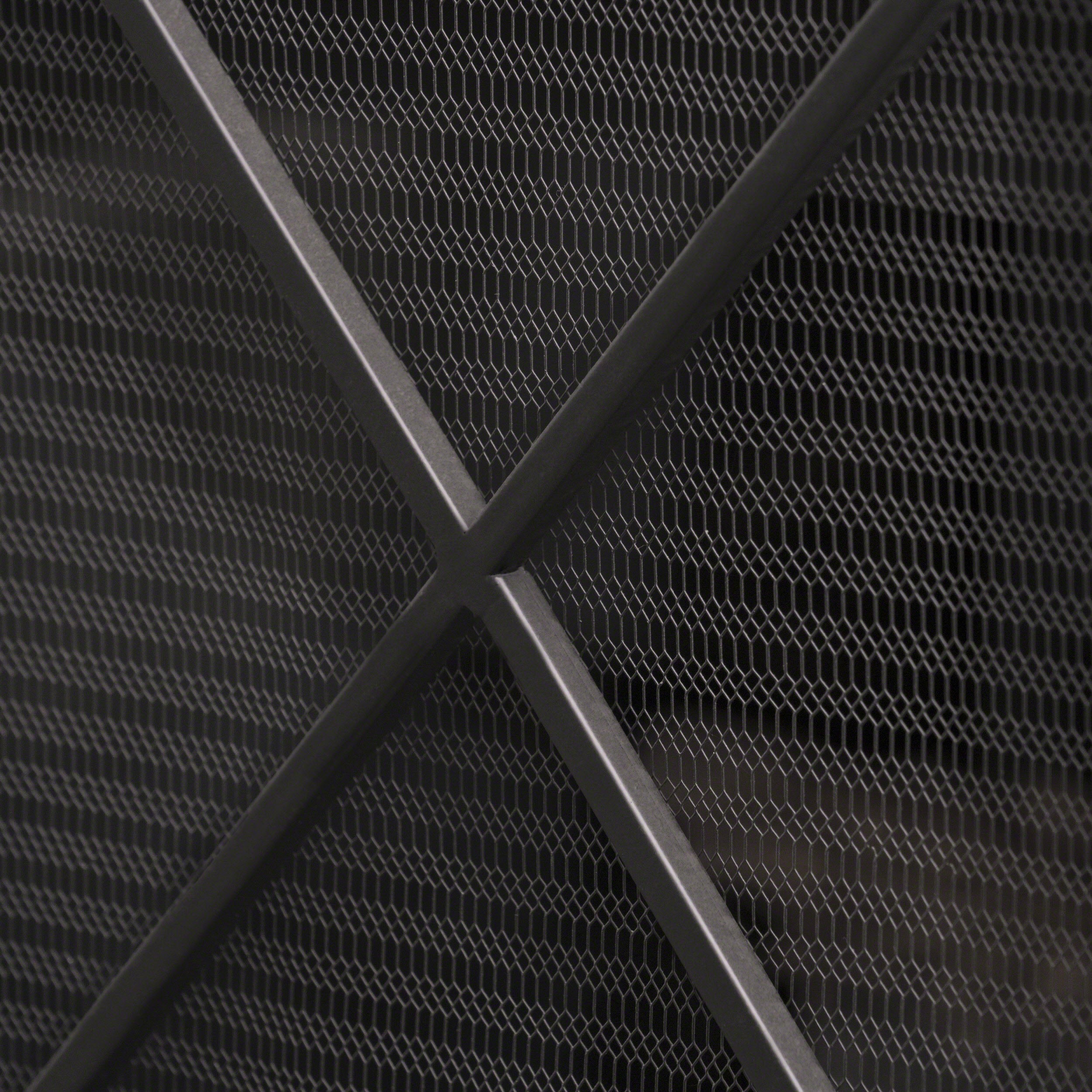 Minimalist Single Panel Iron Fireplace Screen with Diamond Design in Black - Grand Goldman Shop