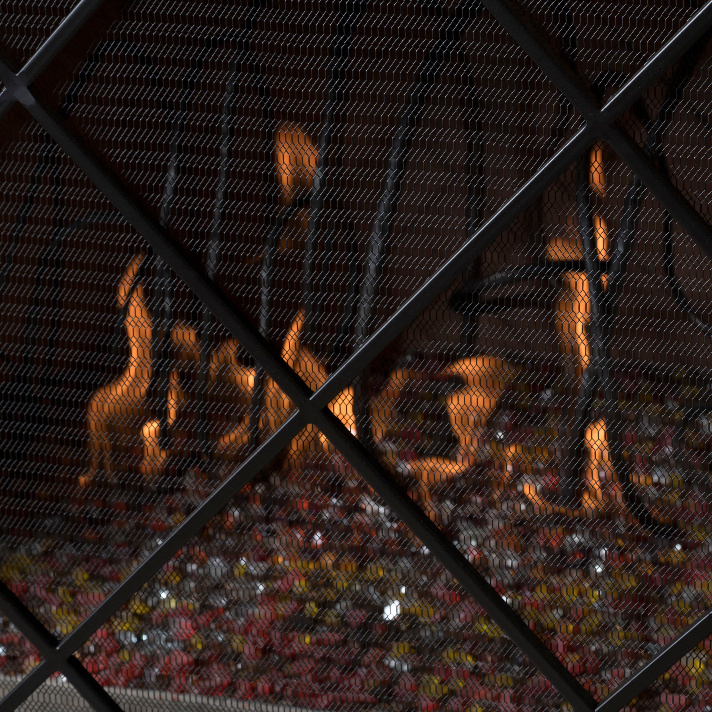 Minimalist Single Panel Iron Fireplace Screen with Diamond Design in Black - Grand Goldman Shop