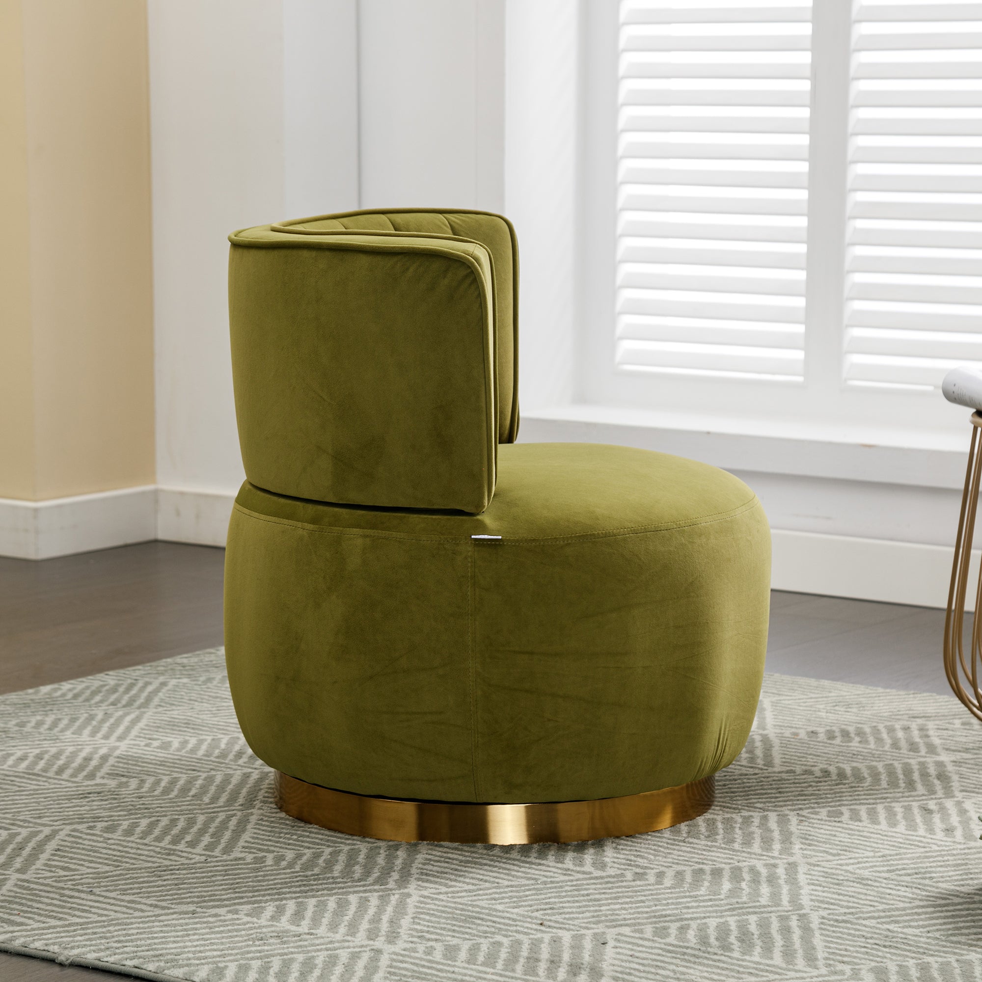 Swivel Barrel Chair, Round Armchairs with Wide Upholstered, Fluffy Velvet Fabric, Olive, 25.20'' x 25.59'' x 26.38'' - Grand Goldman Shop