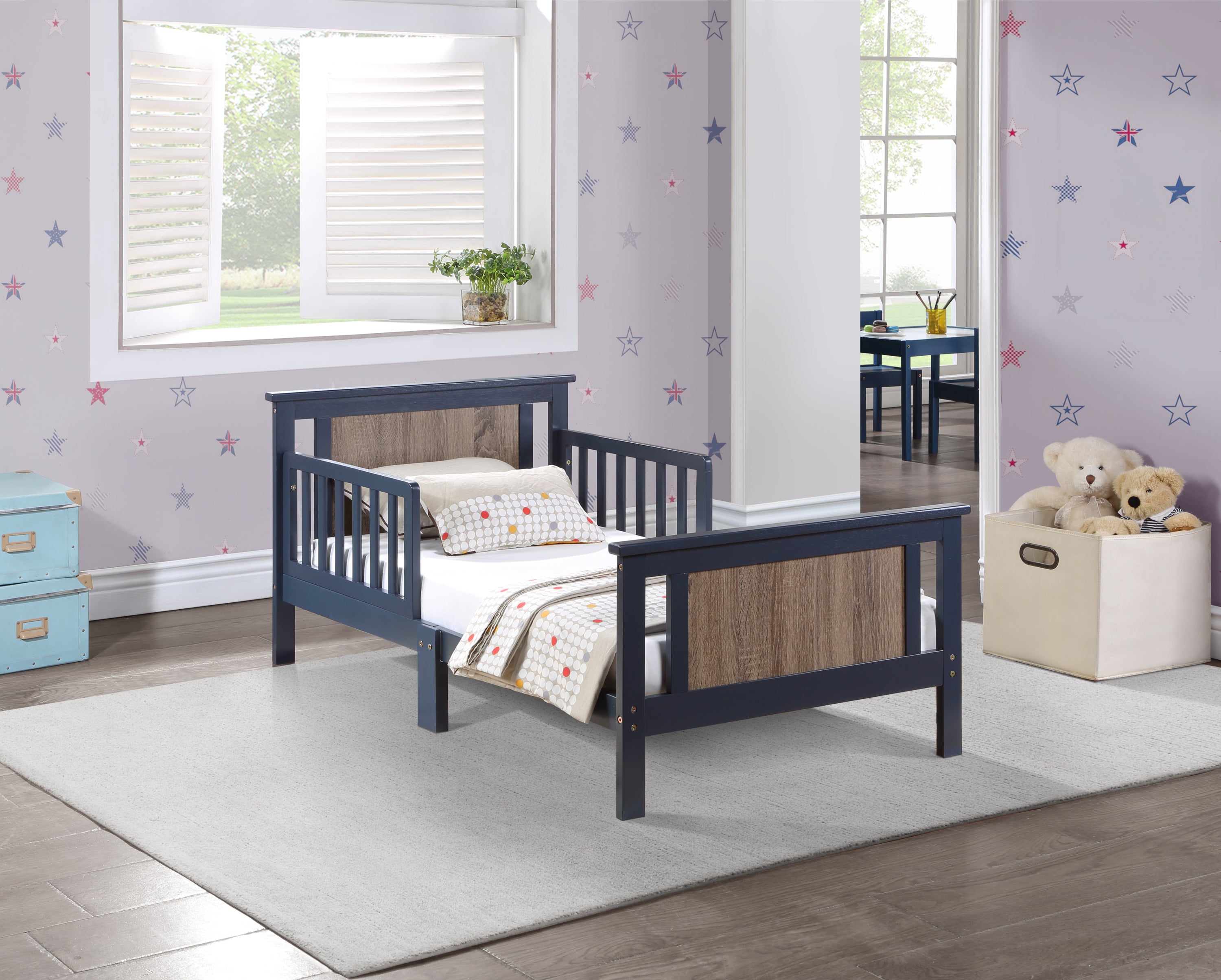 Connelly Reversible Panel Toddler Bed Midnight Blue/Vintage Walnut - Grand Goldman