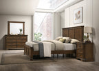 Maderne Traditional Wood Panel Bed with Dresser, Mirror, Two Nightstands, Queen size - Grand Goldman Shop