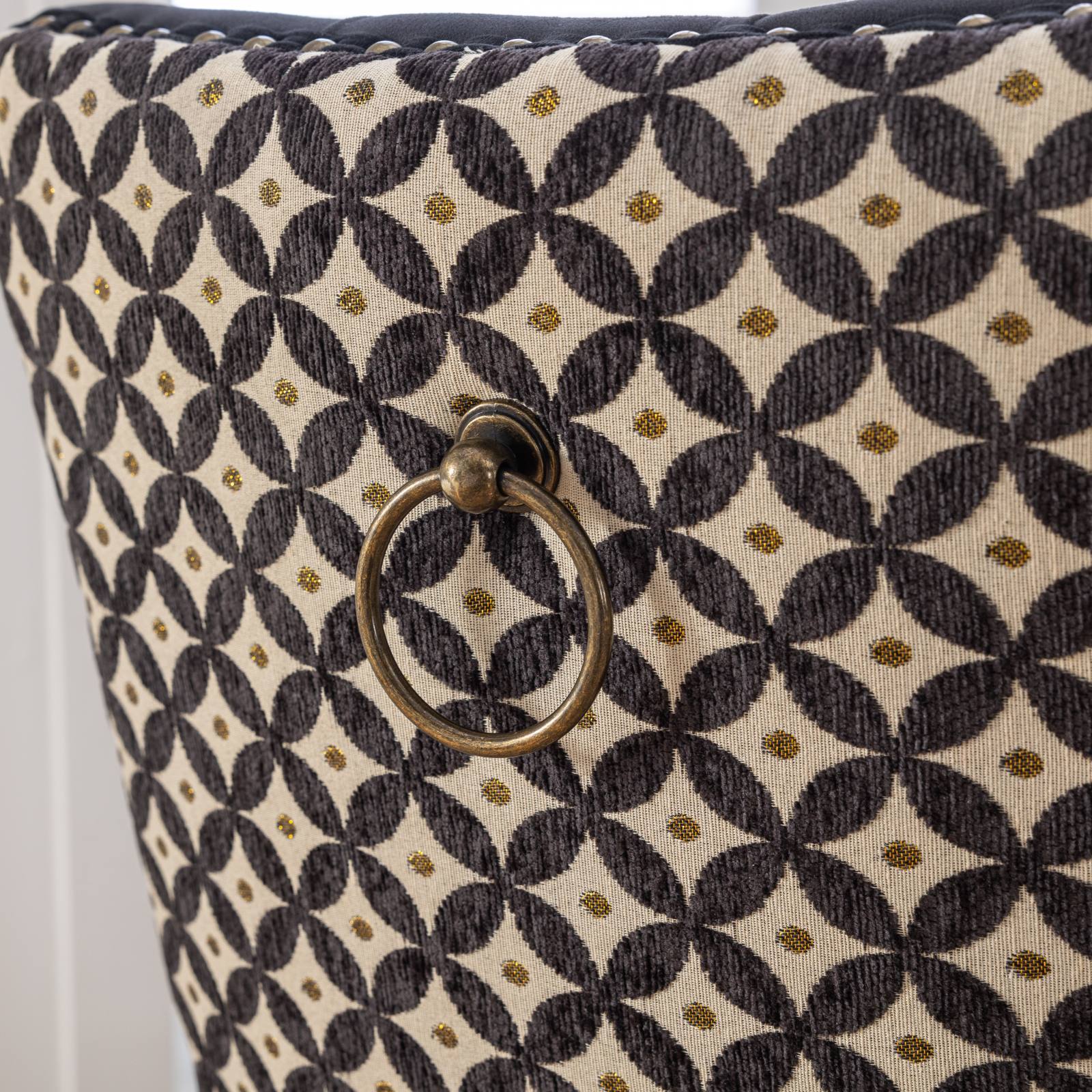 Classic Velvet Dining Chairs,  High-end Tufted Solid Wood Contemporary Velvet Upholstered Dining Chair with Wood Legs Nailhead, SET OF 2,Black and Patterned,SW2201BK - Grand Goldman Shop