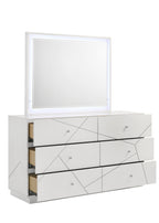 Manhattan Queen 5-Piece Bedroom Set – Modern Design with Lacquer Finish, Geometric Accents, and LED Lighting - Grand Goldman Shop