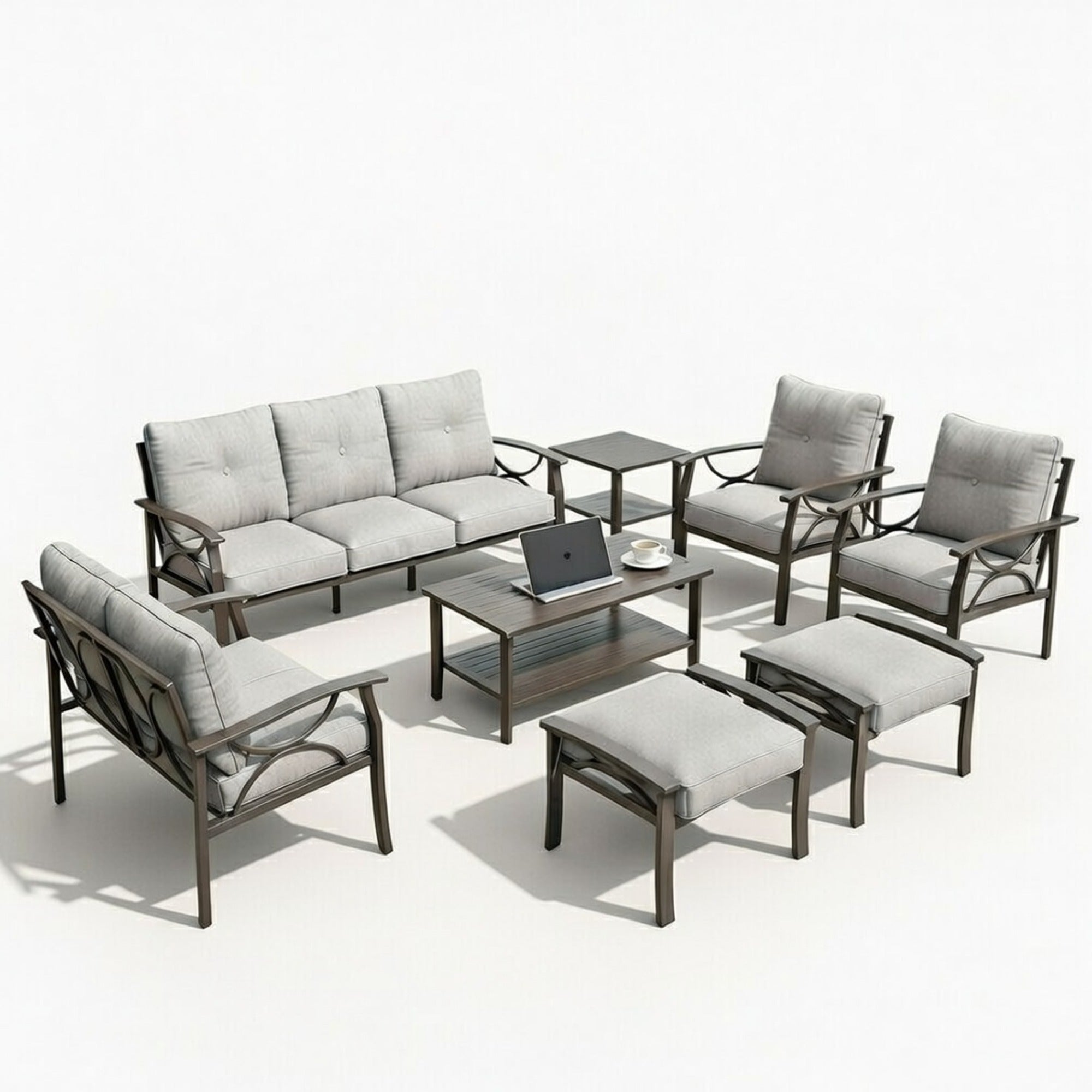 8-teiliges Metall-Gartenmöbel-Set mit 10 cm dicken grauen Kissen, khakifarbenem Gestell, Couchtisch, Beistelltisch, kleinerem Beistelltisch und Hockern für den Garten