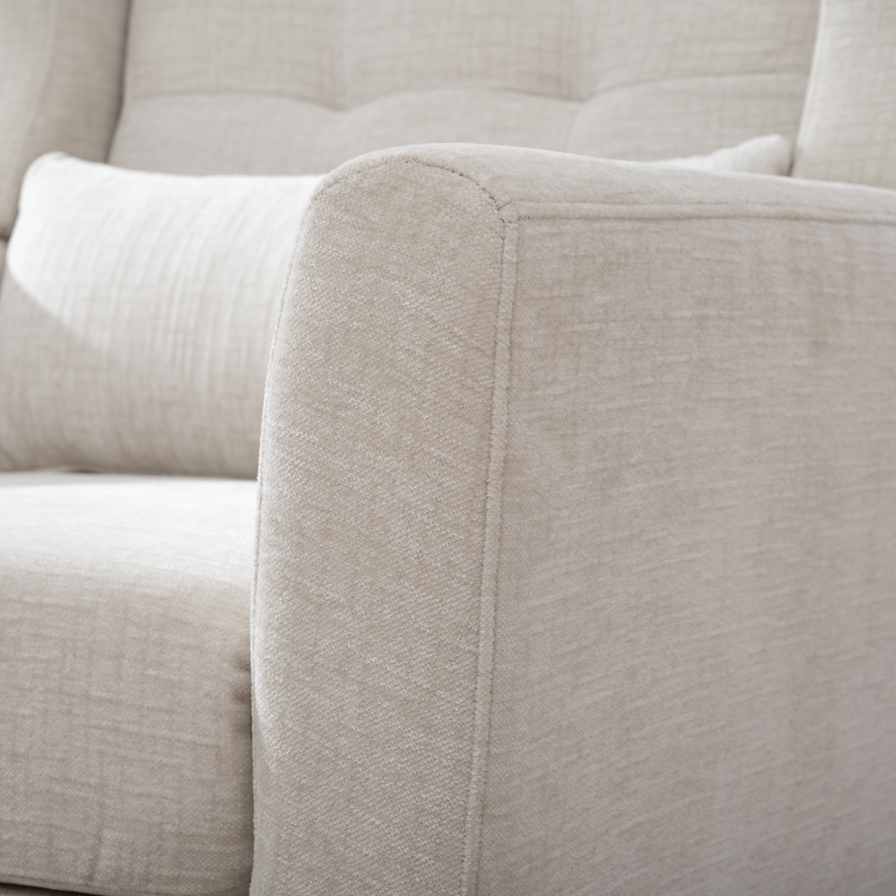 Modern Accent Chair Upholstered Foam Filled Living Room Chairs Comfy Reading Chair Mid Century Modern Chair with Chenille Fabric Lounge Arm Chairs Armchair for Living Room Bedroom (Beige) - Grand Goldman Shop