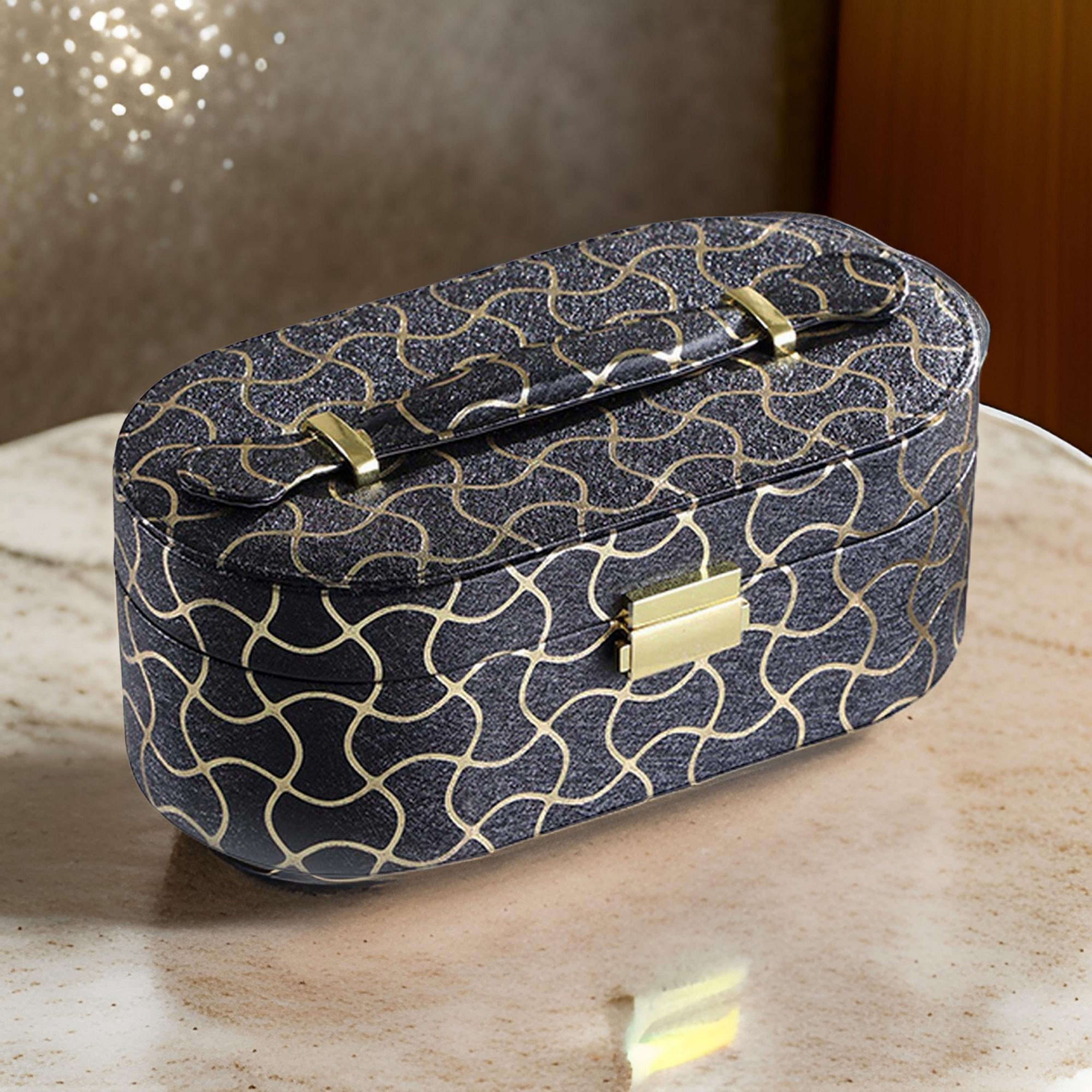 Travel Jewelry Case with 2 Semicircle Slots and Wavy Pattern, Black - Grand Goldman Shop
