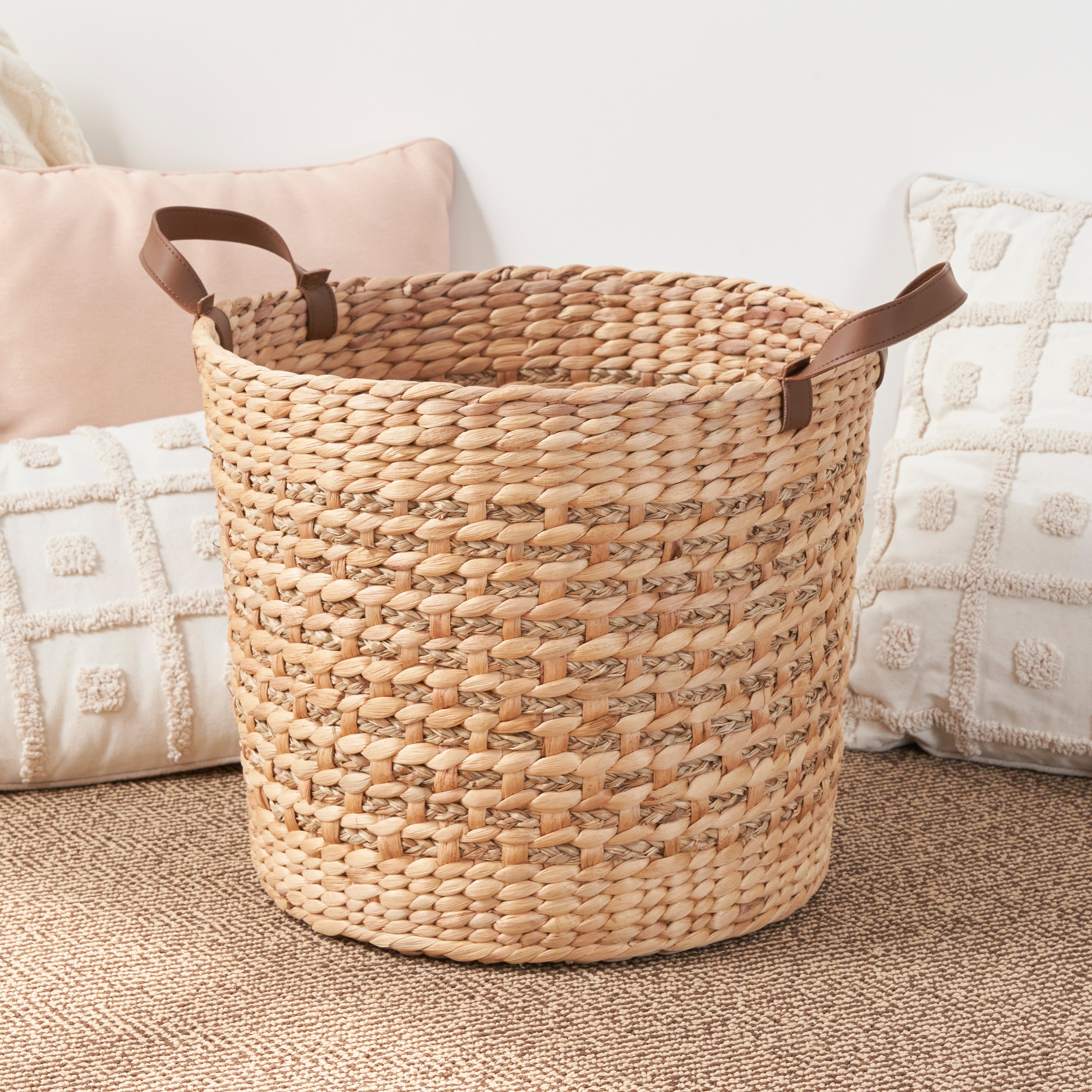 Isidore Water Hyacinth Woven Round Multi Use Storage Basket - 15.7' x 15.7' x 11.8' - Natural Brown - Grand Goldman Shop