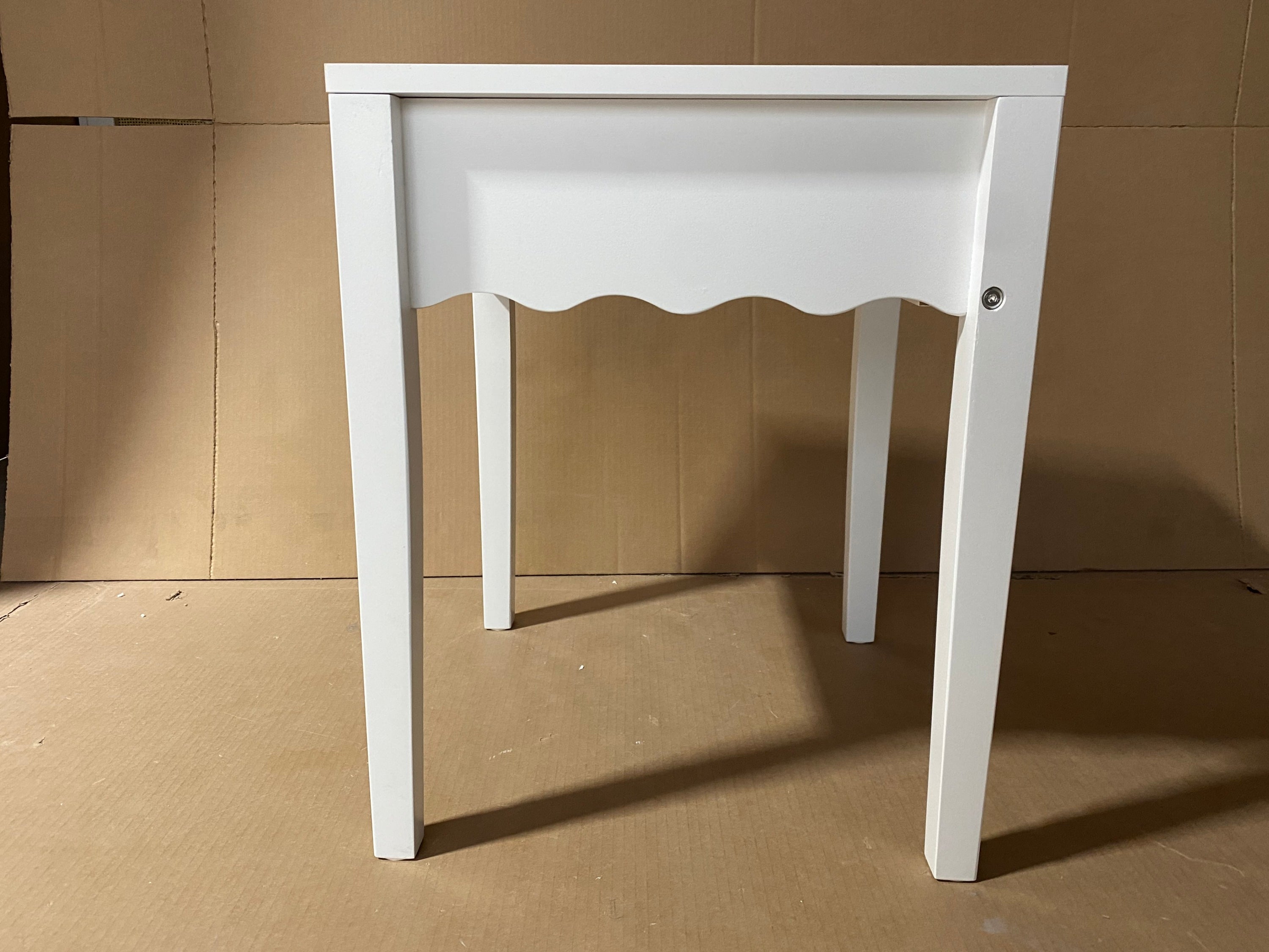 White Nightstand with Drawer, Modern Bedside Table with Wavy Apron Design, Compact End Table for Bedroom Living Room, Small Side Table with Storage - Grand Goldman Shop