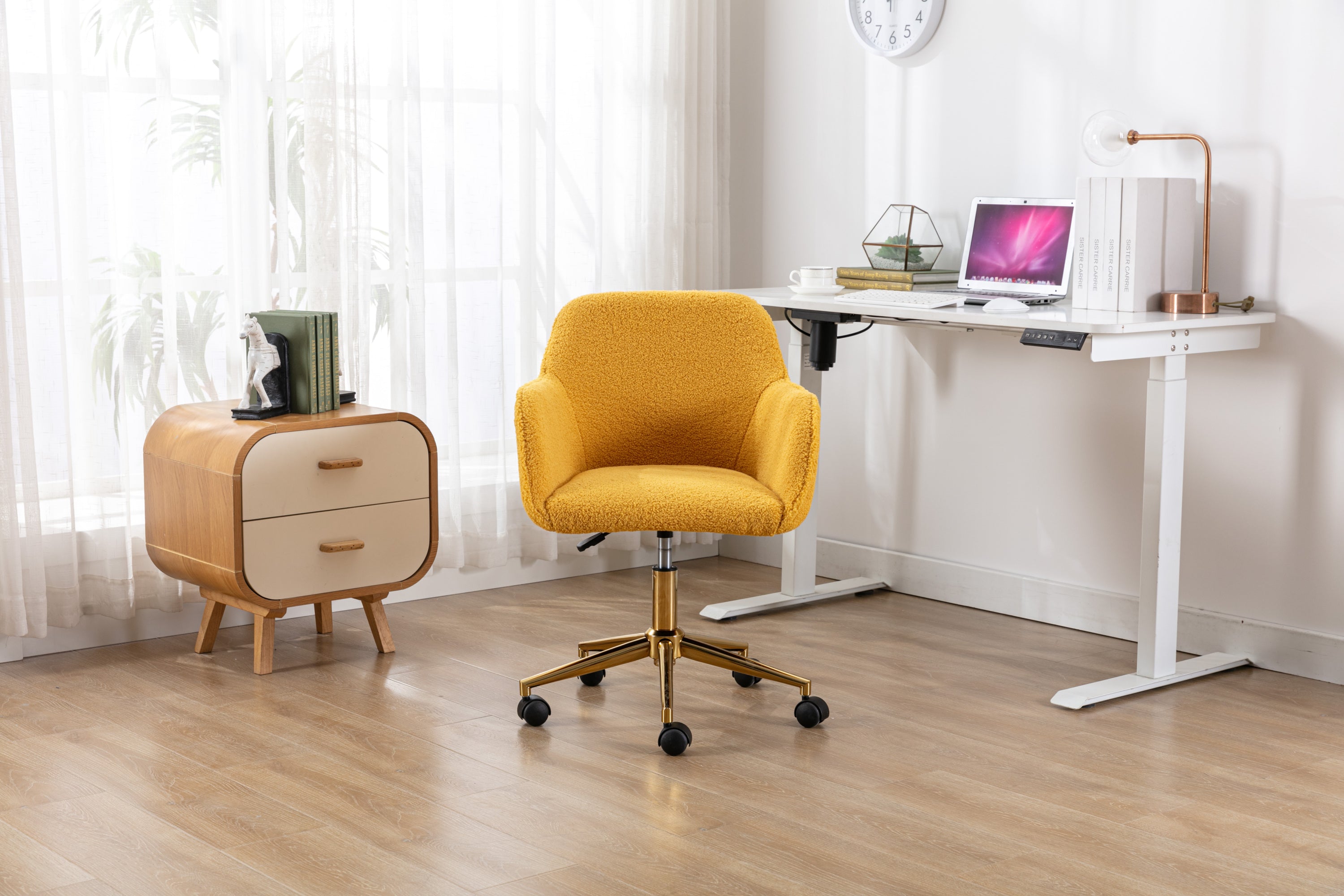Modern Teddy Fabric Material Adjustable Height 360 Revolving Home Office Chair With Gold Metal Legs And Universal Wheel For I