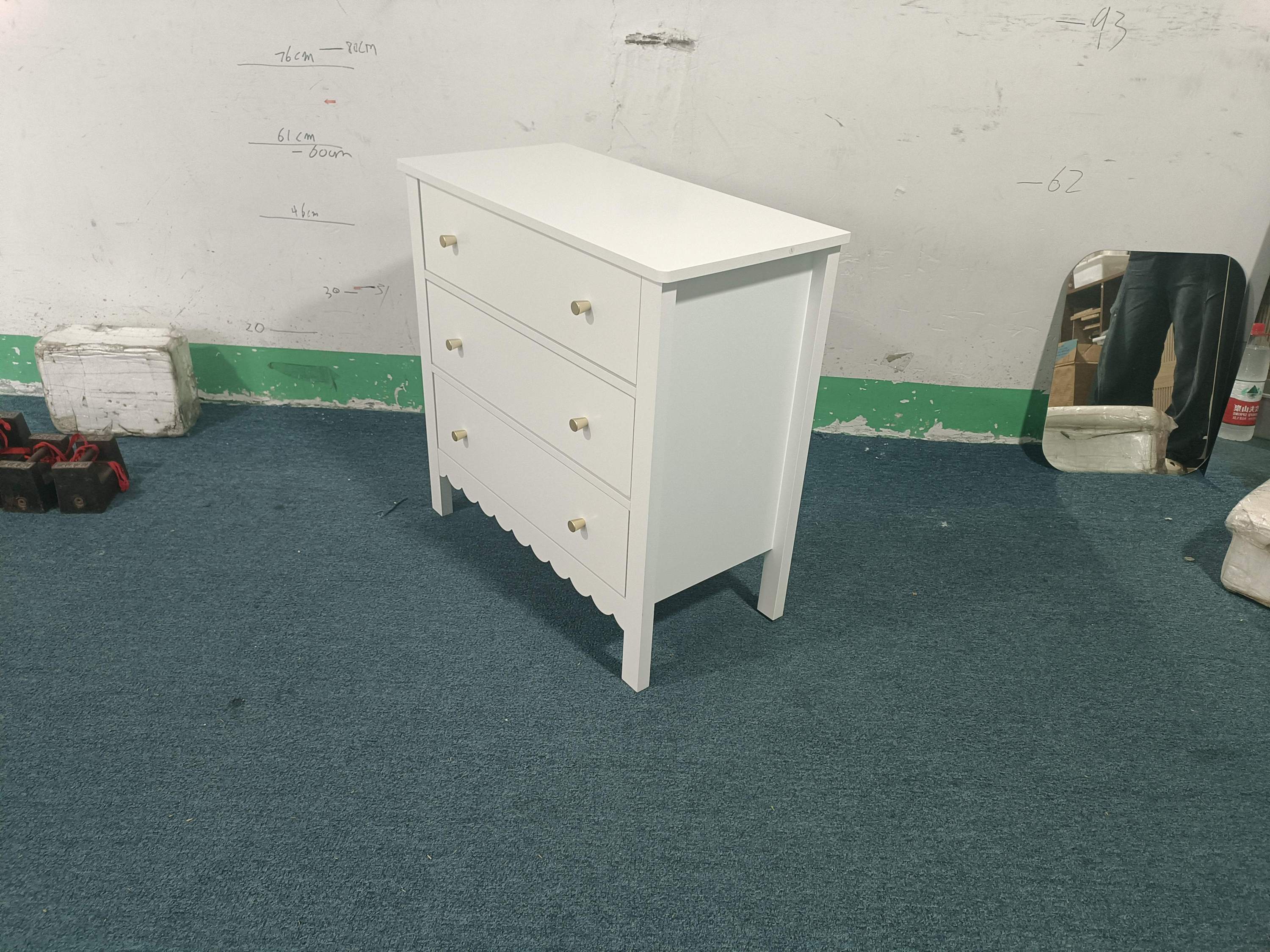 White 3 Drawer Dresser for Bedroom, Modern MDF Painted Chest of Drawers with Gold Knobs, Wooden Storage Cabinet for Kids, Nur