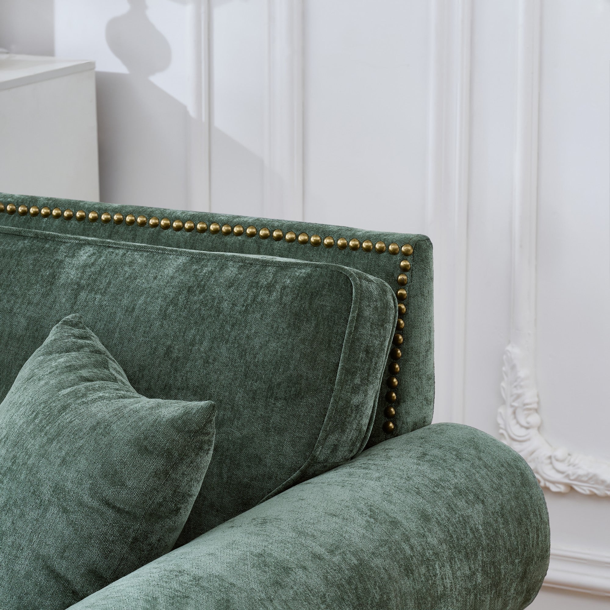 Modern 2-Seater Sofa with Rolled Arms, Tufted Upholstery, Wood Legs, Nailhead Trim, Beige Fabric, 63' - Grand Goldman Shop