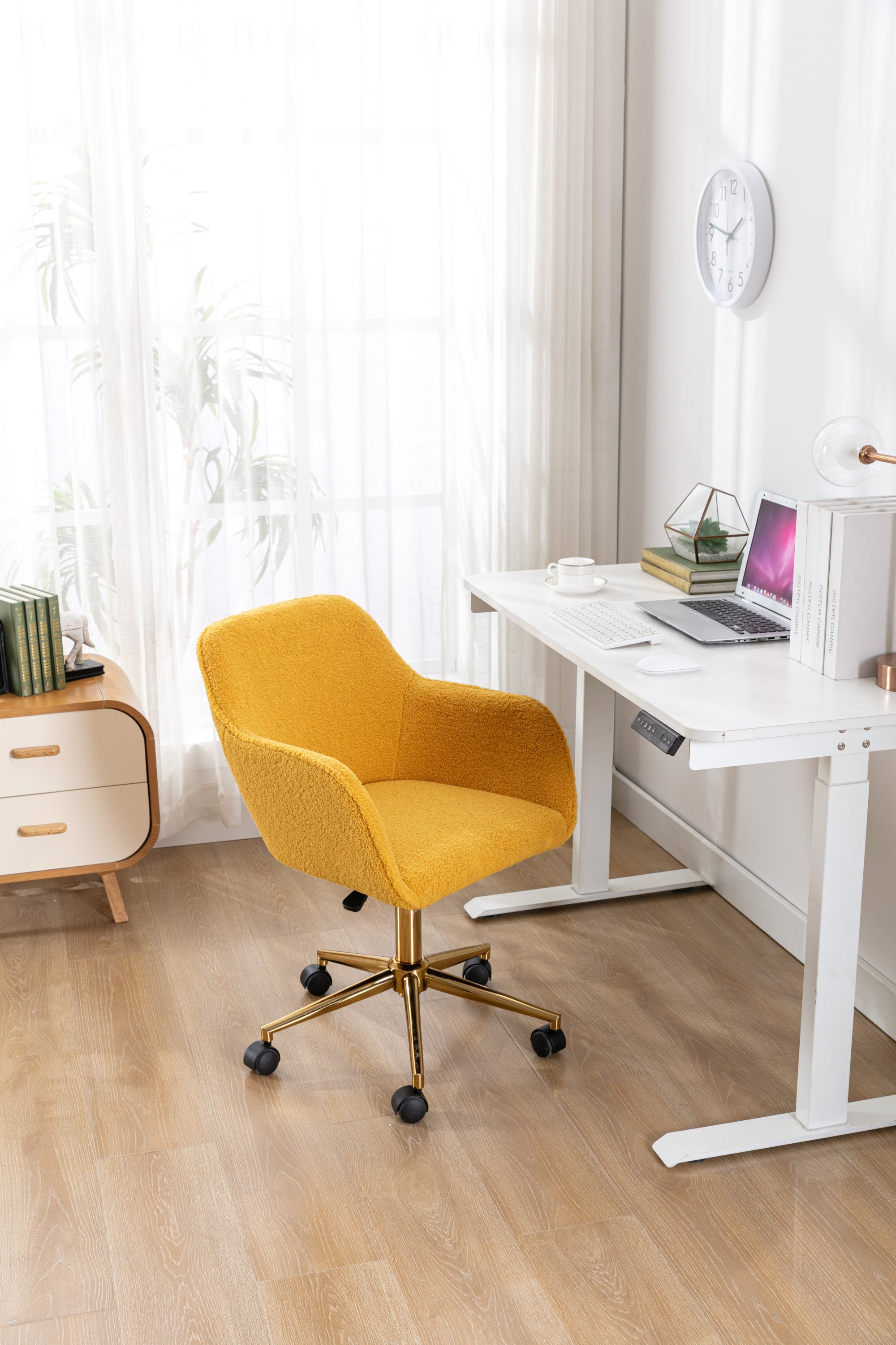 Modern Teddy Fabric Material Adjustable Height 360 Revolving Home Office Chair With Gold Metal Legs And Universal Wheel For I