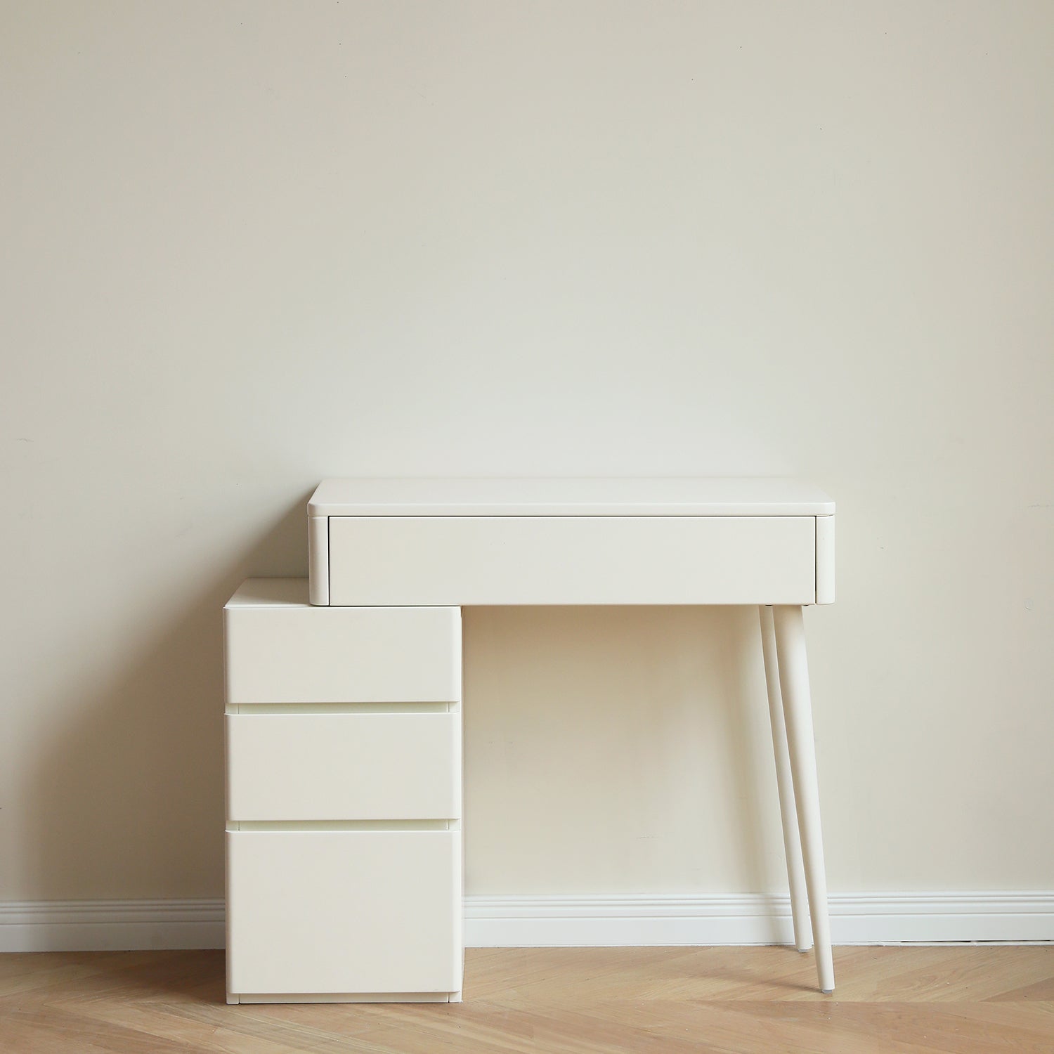Elegant White Liriodendron Chinense Dresser Table with Stool, 100% Solid Wood, Compact Storage, 80cm Width - Grand Goldman Shop