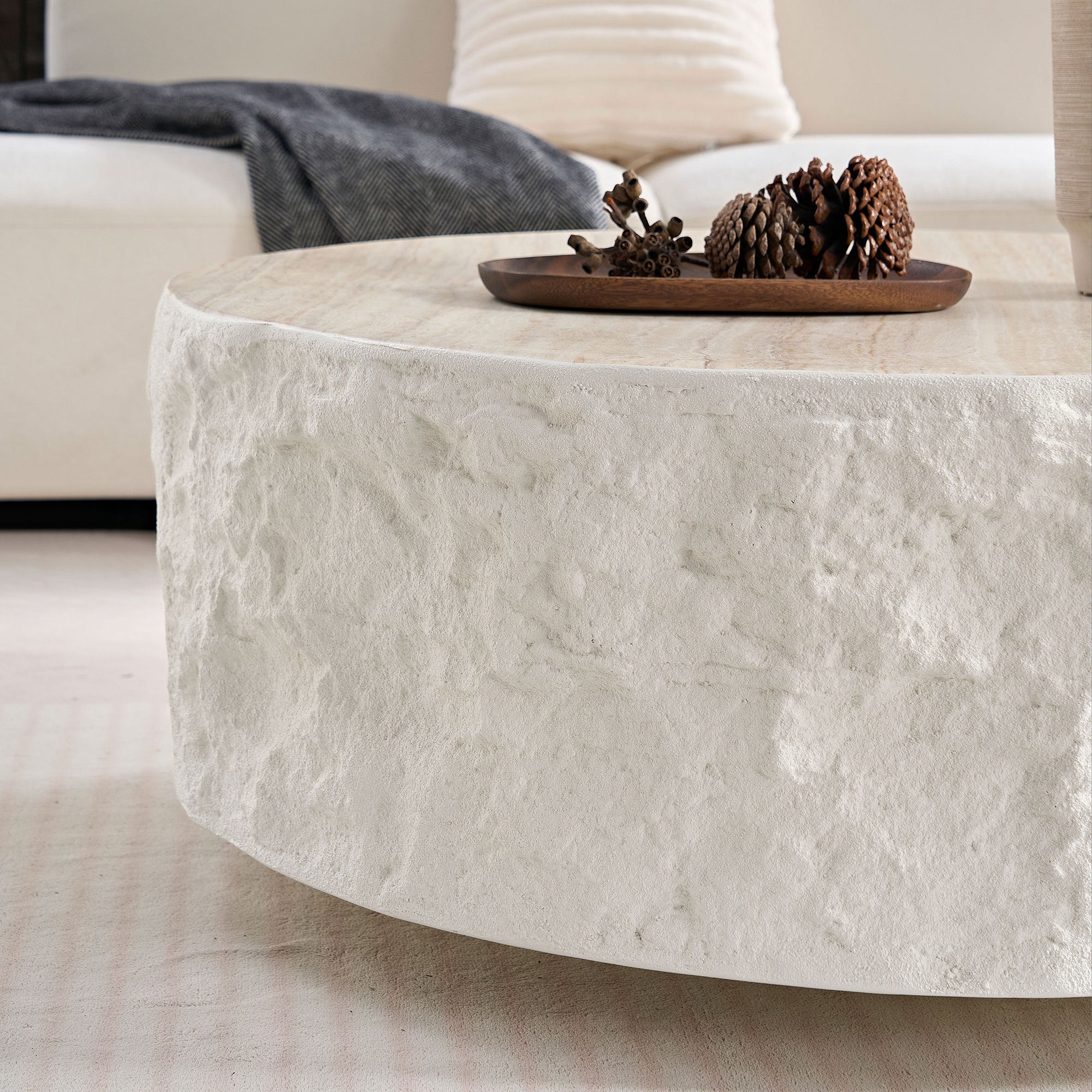 35.43''Fiberglass Round Center Coffee Table for Living Room Vintage Table,Imitation Stone Table front of the Sofa,Modern Design Coffee Table for Office,Apartment,No Need Assembly - Grand Goldman Shop