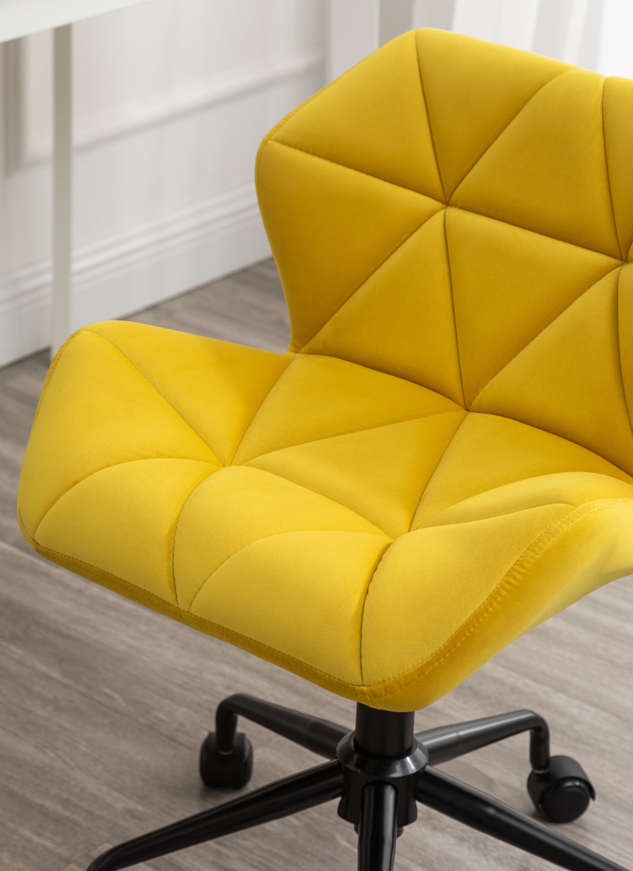 Eldon Diamond Tufted Adjustable Swivel Office Chair, Yellow | Premium Home Decor - Grand Goldman