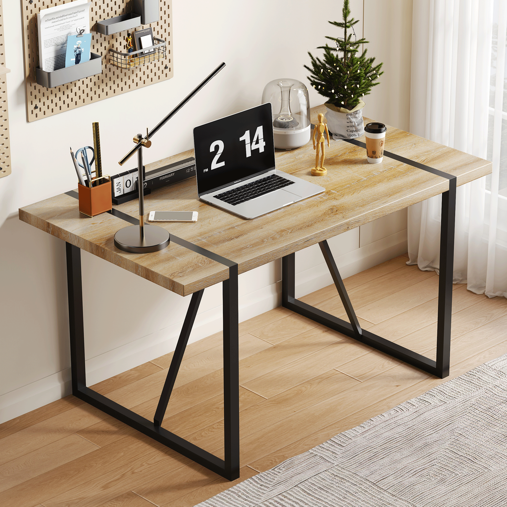 Rustic Industrial Rectangular Wood Dining Table For 4-6 Person, With 1.5' Thick Engineered Wood color Tabletop and Black Metal Legs,Desk For Kitchen Dining Living Room, 55.1' x 31.4'x 29.9'1529W115172 - Grand Goldman Shop