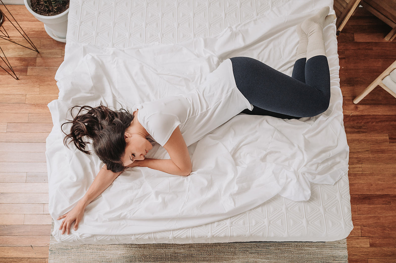 Omne Sleep 8' Gel Memory Foam Mattress Twin XL in White/Dark Gray - Grand Goldman Shop
