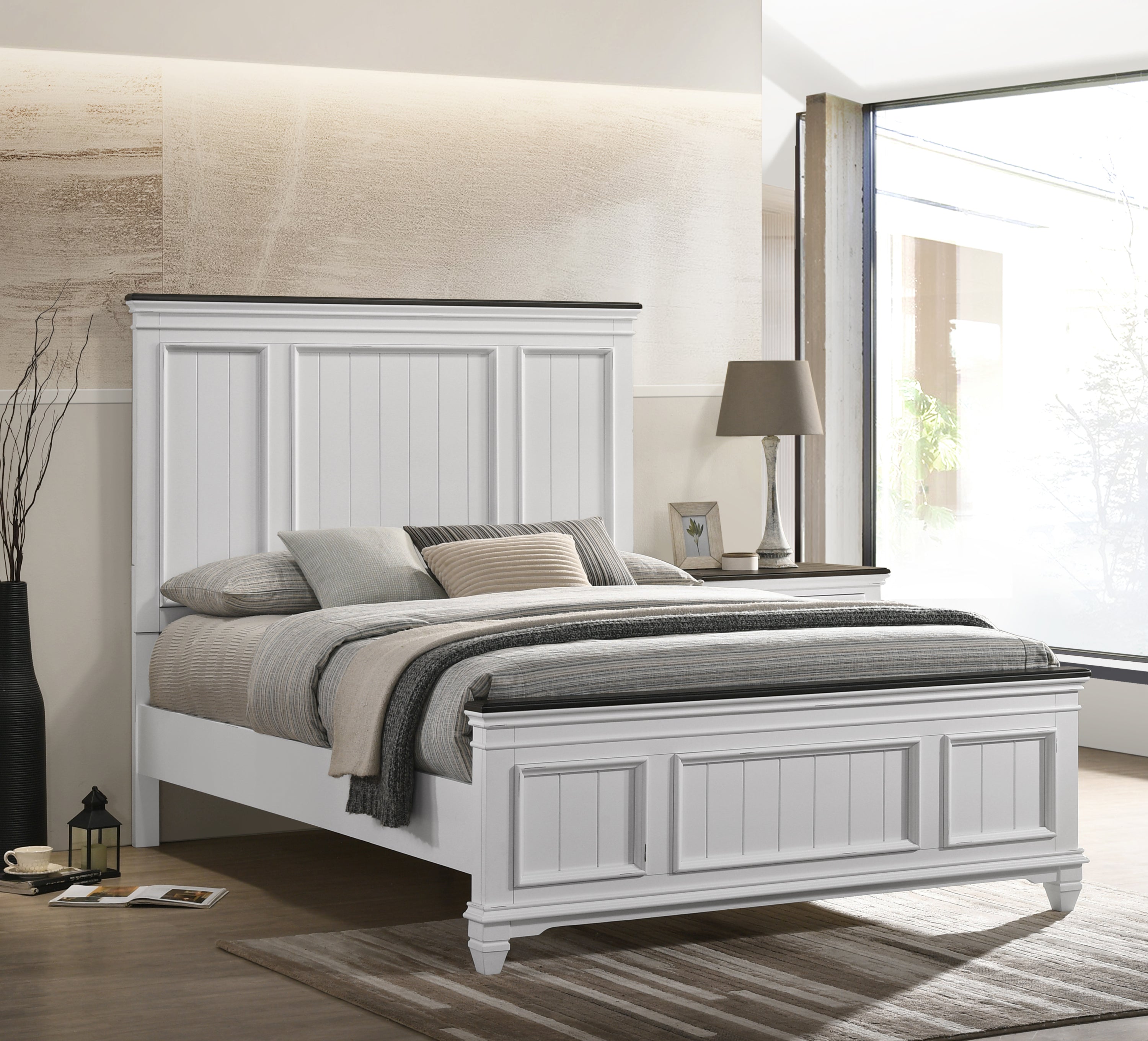 Clelane 3-Piece Wood Bedroom Set, Shiplap Panel Queen Bed and 2 Nightstand - Grand Goldman Shop