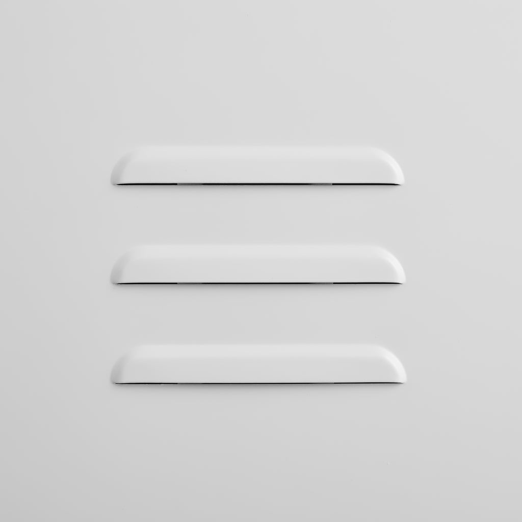 Modern Storage Cabinet with Adjustable Shelves, Magnetic Door Stopper, Aluminum Alloy Handles, and Breathable Design in White