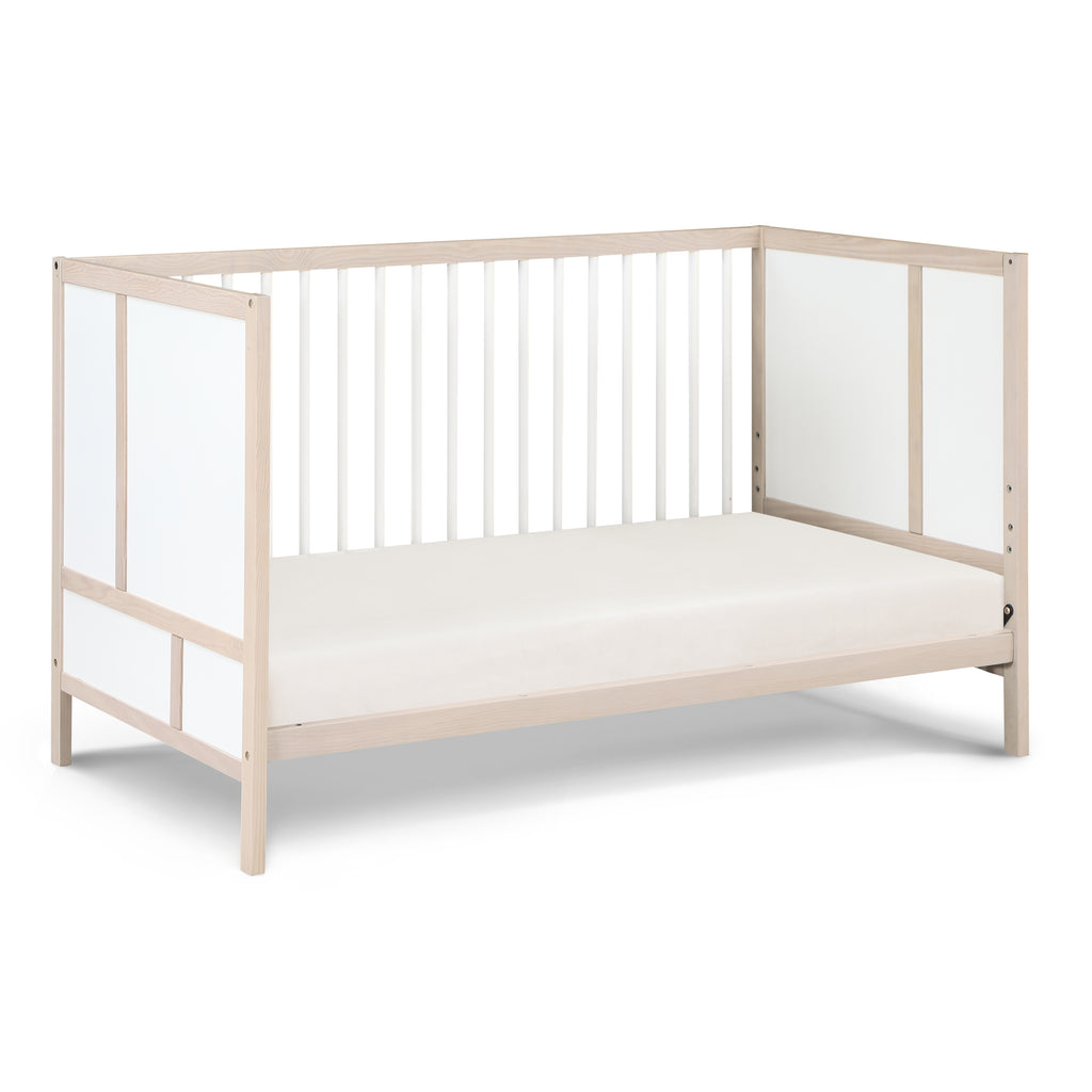 Pixie Finn 3-in-1 Crib in Washed Natural/White - Grand Goldman