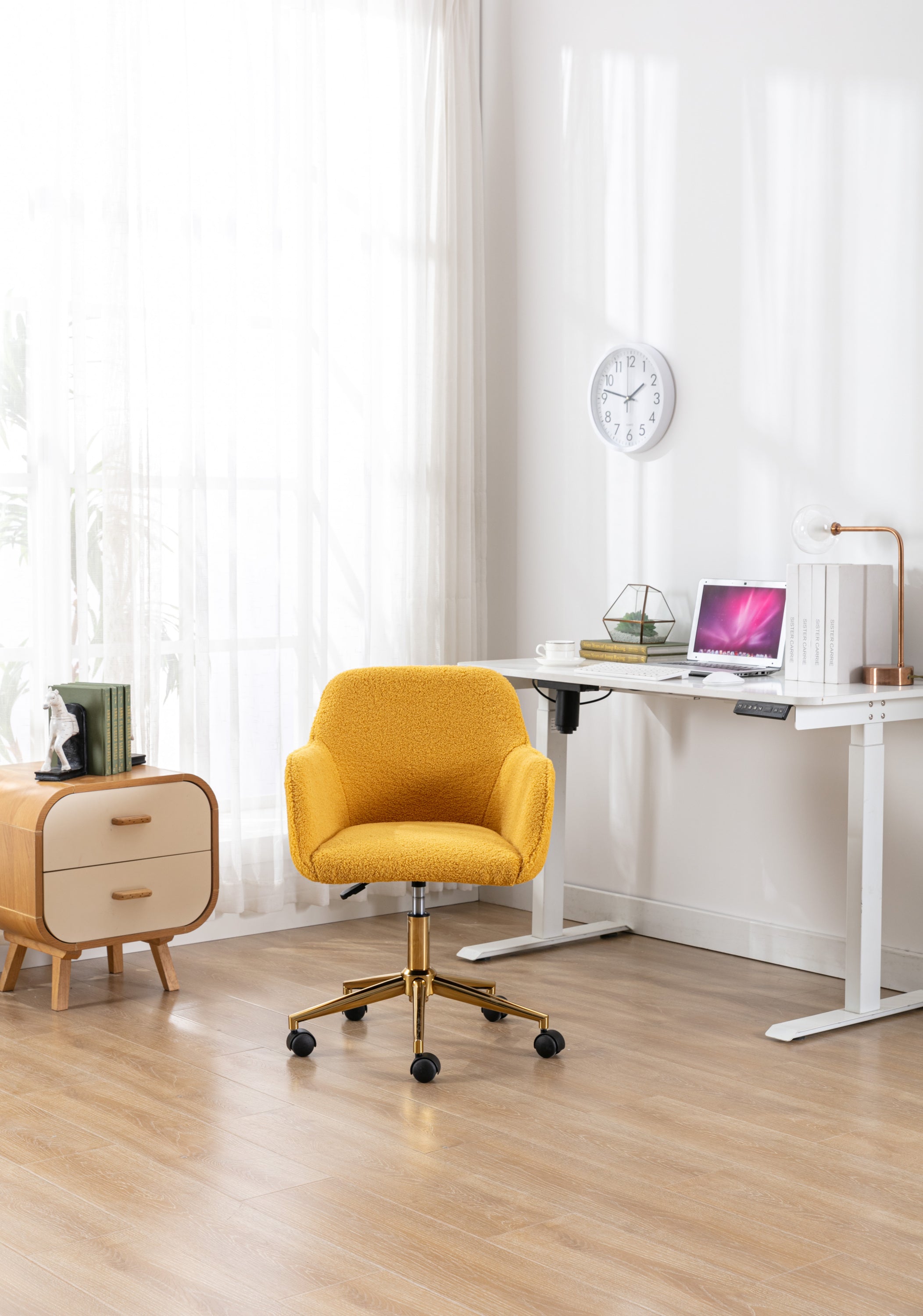 Modern Teddy Fabric Material Adjustable Height 360 Revolving Home Office Chair With Gold Metal Legs And Universal Wheel For I