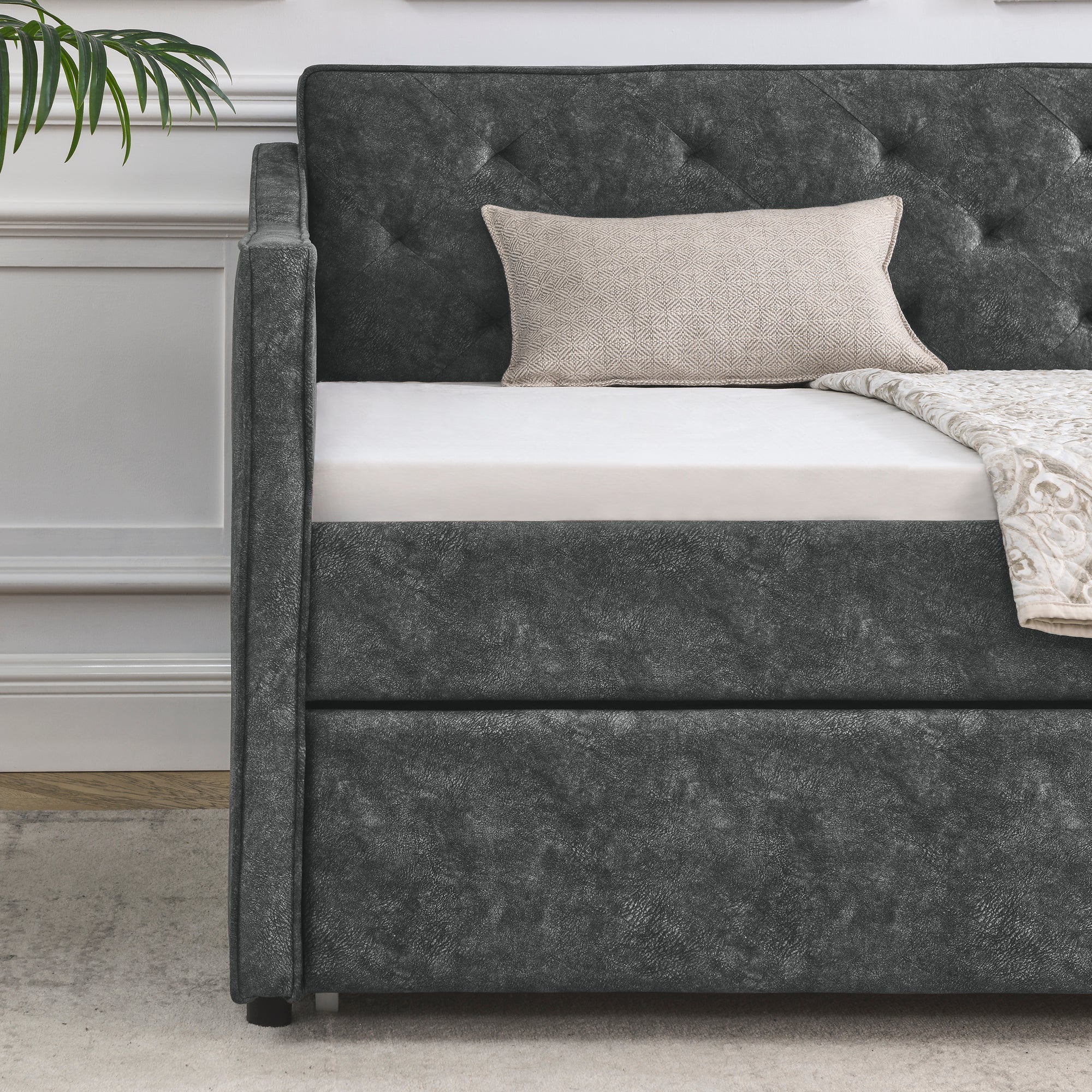 Mid-Century Grey Upholstered Twin Daybed with Trundle, Waved Arms, Eucalyptus Wood Frame, 80.5''x44.5''x33.5'' - Grand Goldman Shop