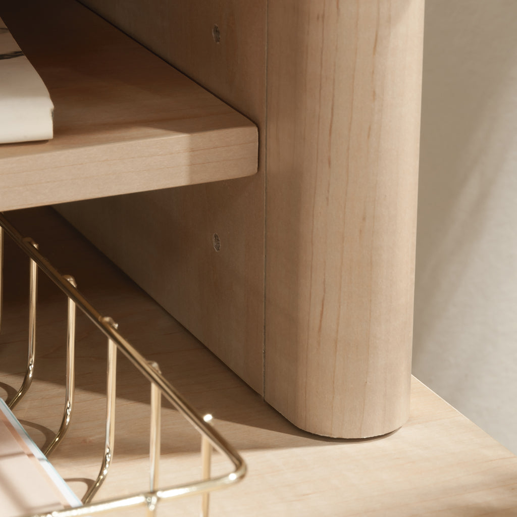 Hutch with Storage Cubbyholes, Maple finish - Grand Goldman