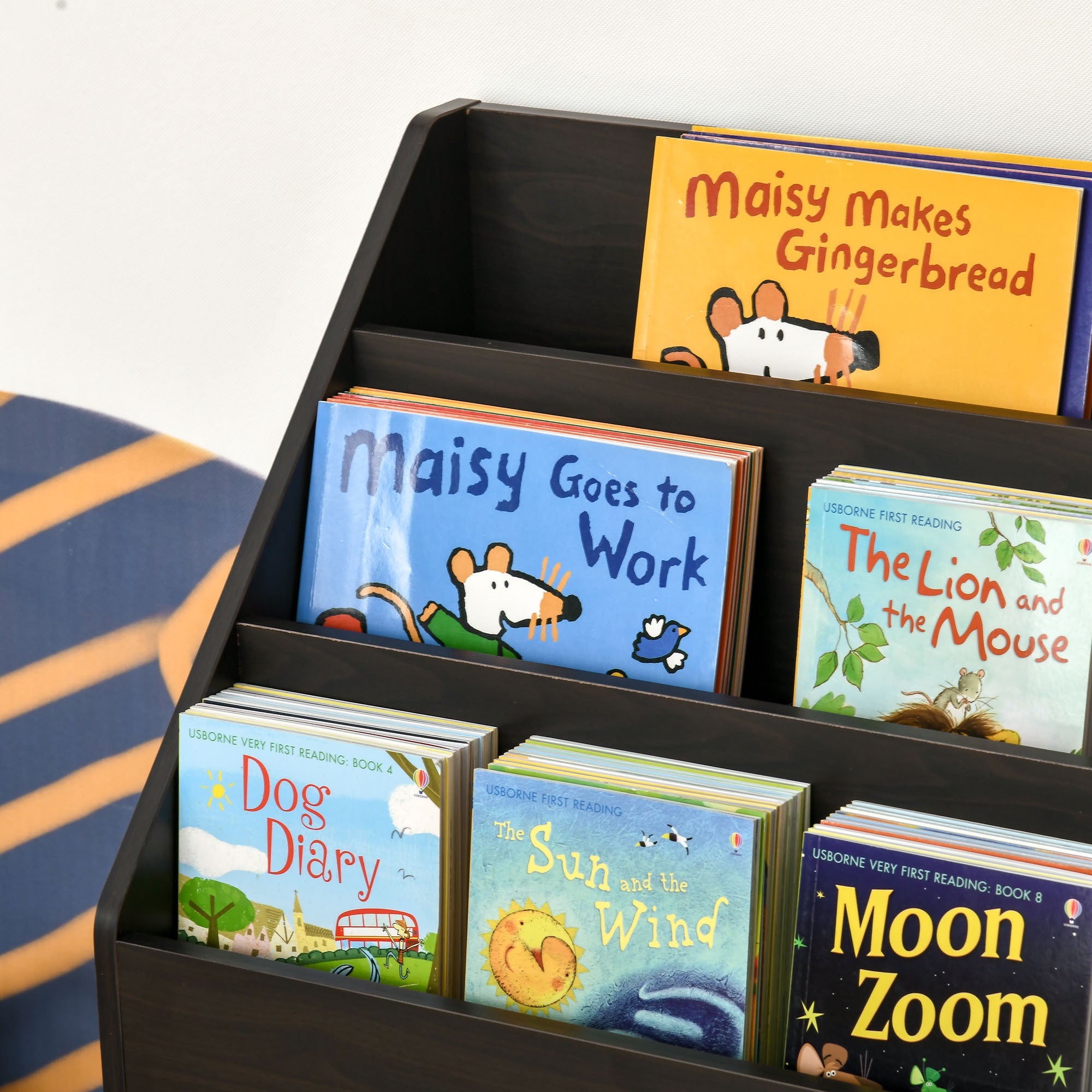 HOMCOM Kids Bookcase Multi-Shelf Rack Organizer with Storage Drawer for Books, Playroom, Brown | Premium Home Decor - Grand G