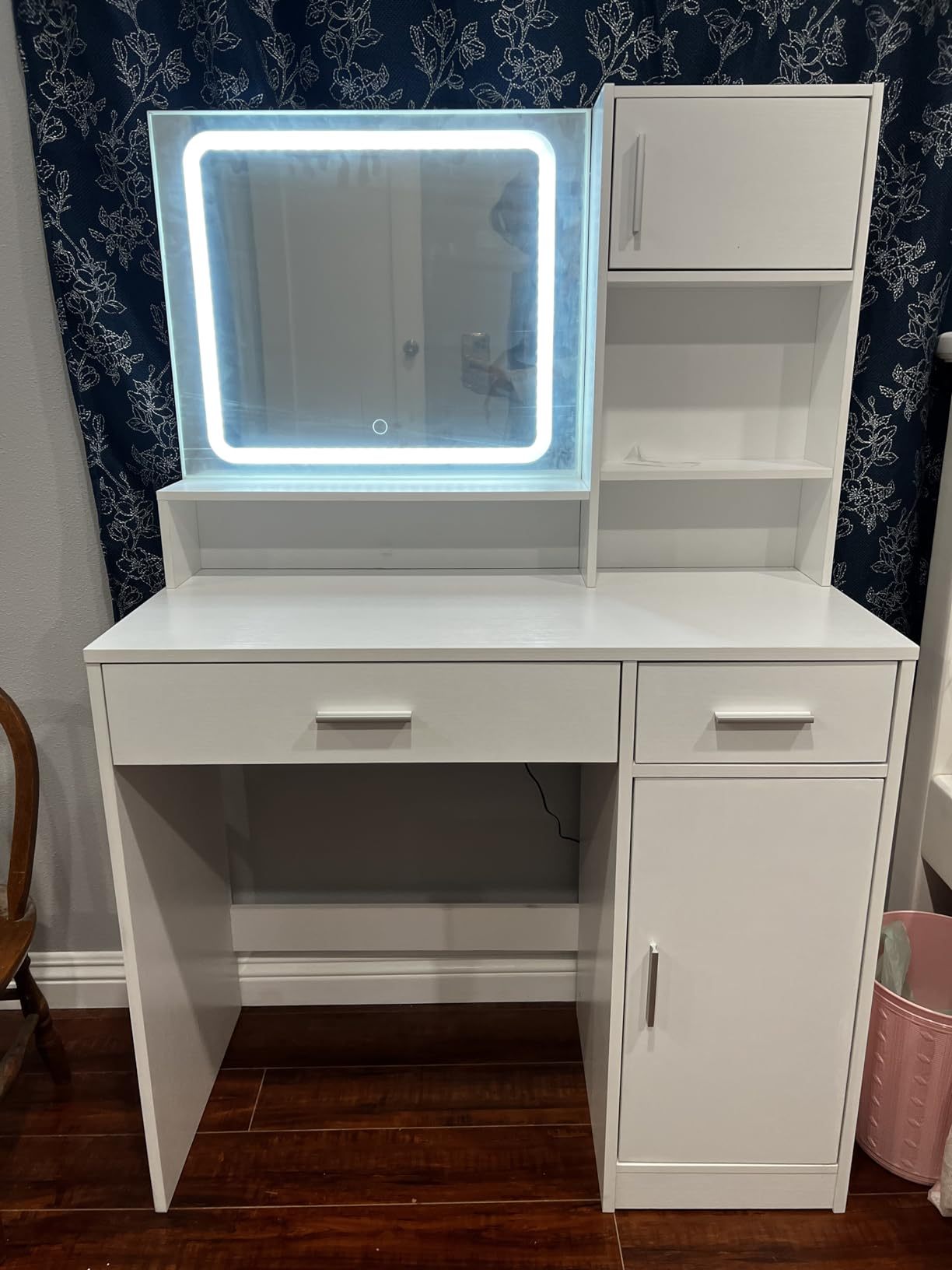 Vanity Desk with Mirror and LED Light Strip,Dressing Table with Large Drawer, 3 Level Storage Dresser & 3 Lighting Modes Adjustable Brightness, Suitable for Bedroom(Rose Pink) - Grand Goldman Shop