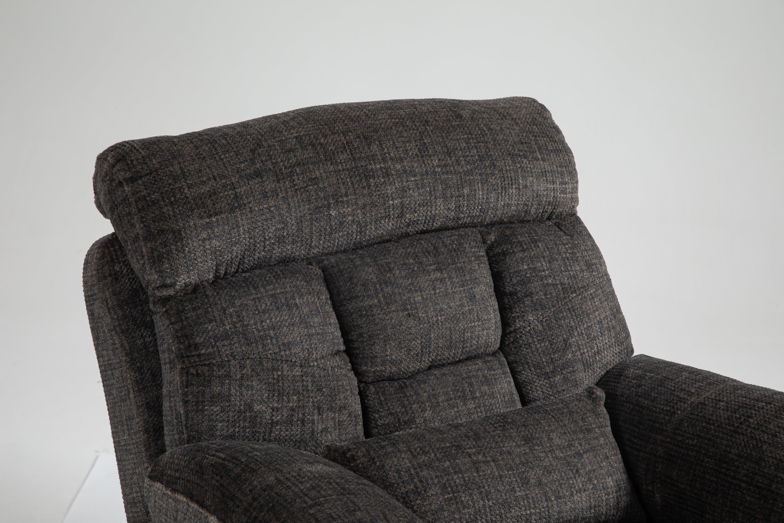 Old age electric lift chair, flat high density foam electric sofa, with heating and massage functions, can tilt to 180 degrees, 2 pocket cup holders, 2 remote controls, 4 OKIN motors - Grand Goldman Shop