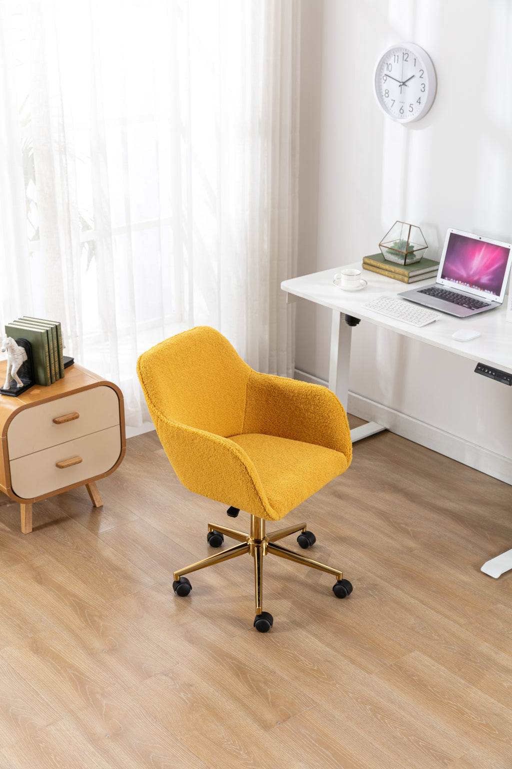 Modern Teddy Fabric Material Adjustable Height 360 Revolving Home Office Chair With Gold Metal Legs And Universal Wheel For I