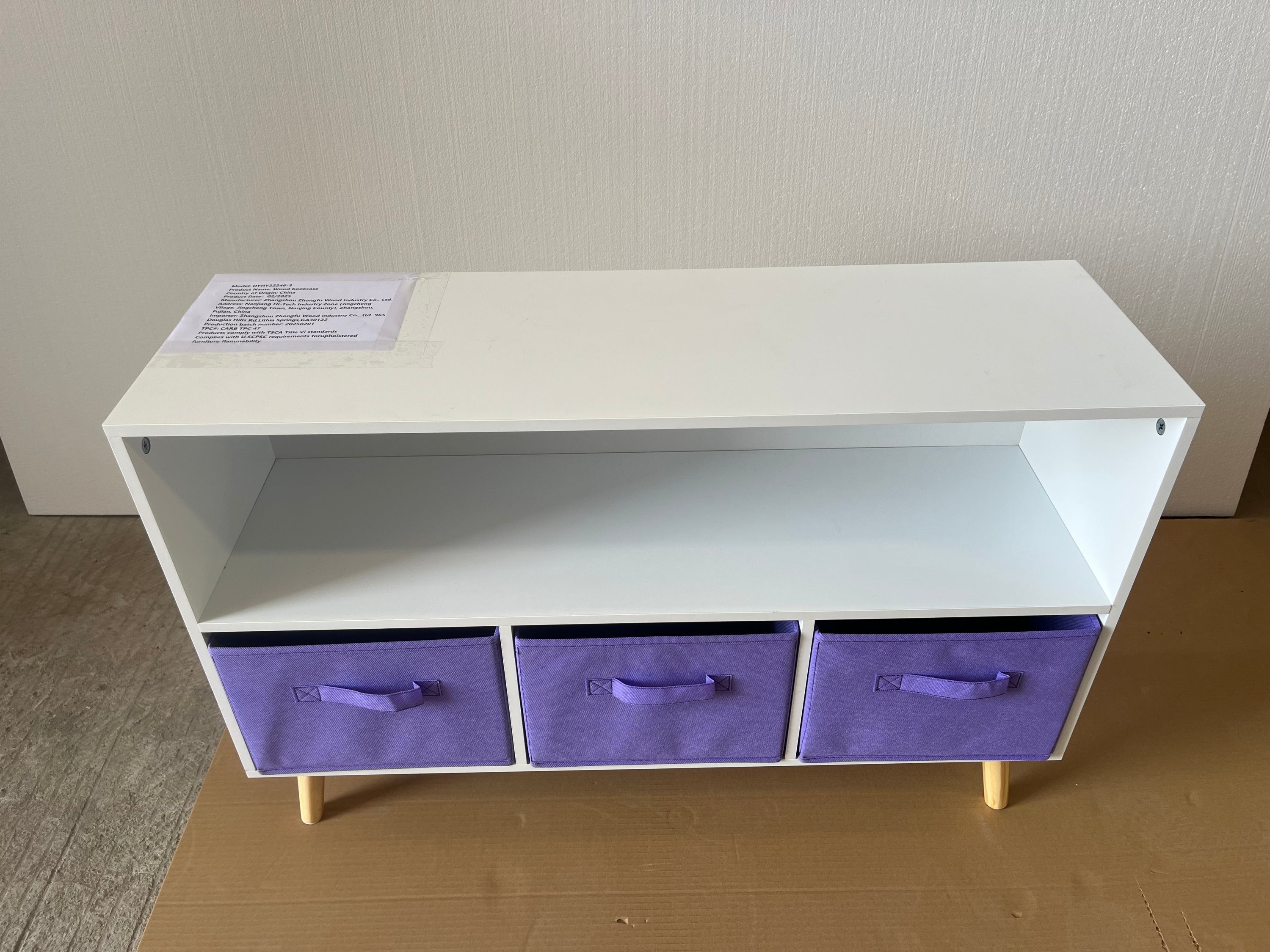 Kids Bookcase with Collapsible Fabric Drawers, Children's Book Display Organizer in White and Purple, MDF with Pine Legs - Gr