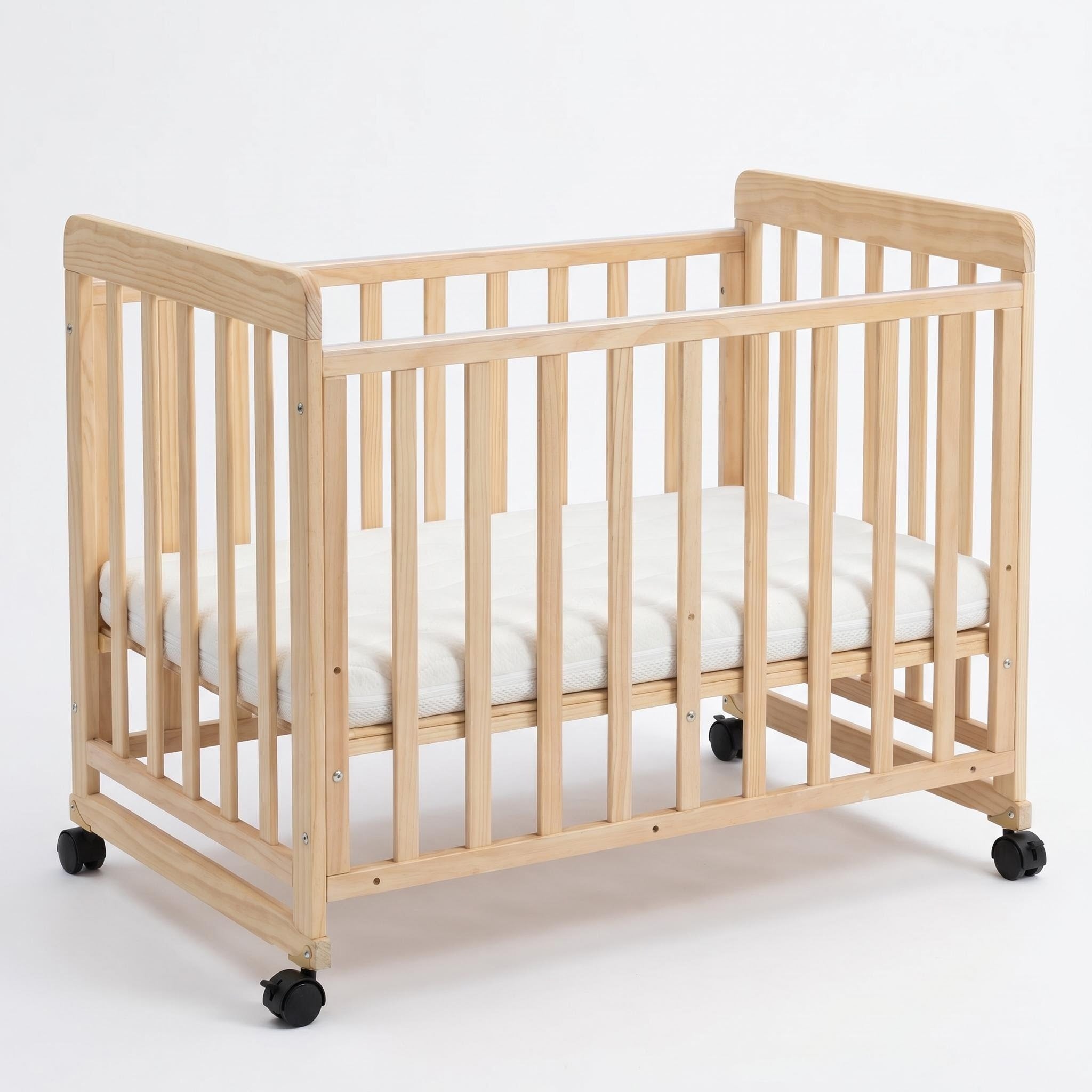 Portable Pine Wood Bedside Bassinet with 3 Adjustable Heights, Natural Wood Mini Crib for Newborns 0-36 Months, Compact Desig