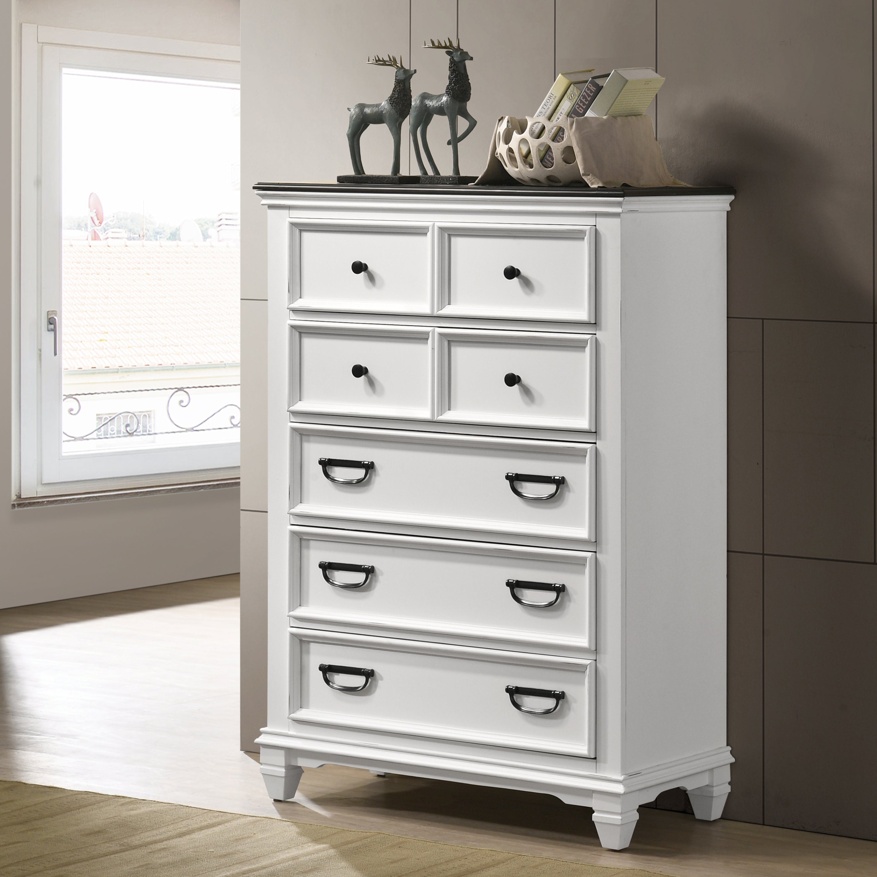 Clelane Wood Bedroom 5 piece Set with Shiplap Panel King Bed, Dresser, Mirror, Nightstand, and Chest - Grand Goldman Shop
