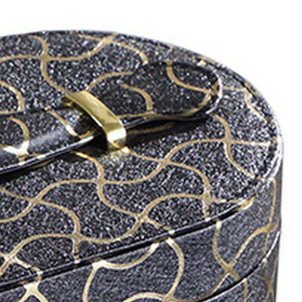 Travel Jewelry Case with 2 Semicircle Slots and Wavy Pattern, Black - Grand Goldman Shop