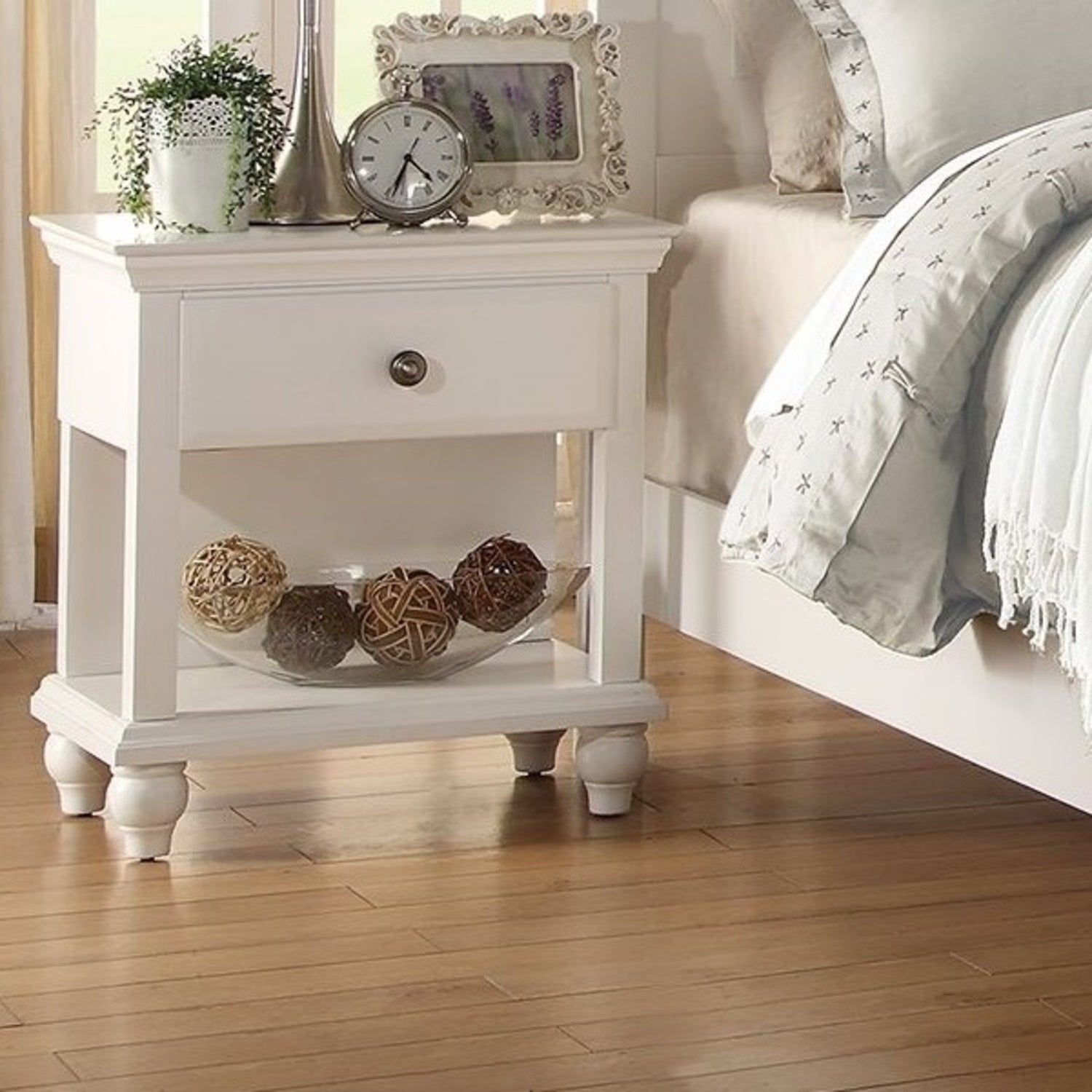 White California King Size Bed Set with 2x Nightstands Panel Headboard Footboard Classic Furniture in Rubberwood and Plywood - Grand Goldman Shop