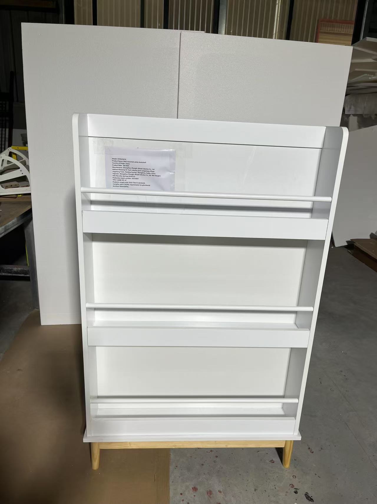 Modern White Wall-Mounted Kids Bookshelf with Natural Wood Base, 3 Front-Facing Display Shelves for Toddler Bedroom, Nursery 