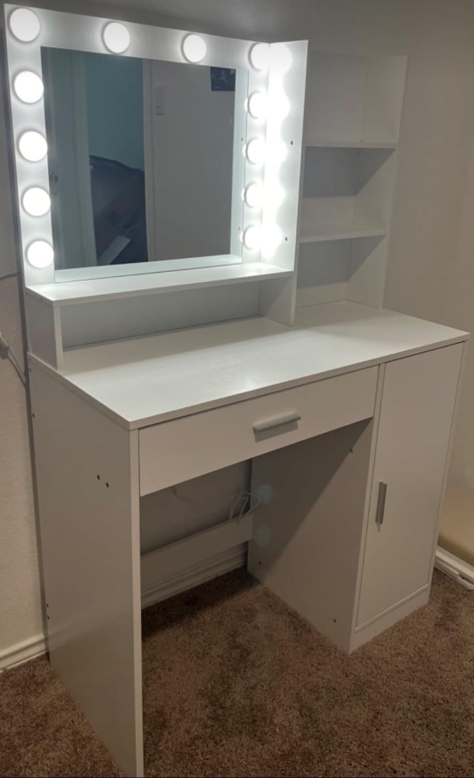 Vanity Desk with Mirror & Light, Large Drawer Three Level Storage Dresser, 3 Lighting Modes Adjustable Brightness, Bedroom Dressing Table(Pink) - Grand Goldman Shop